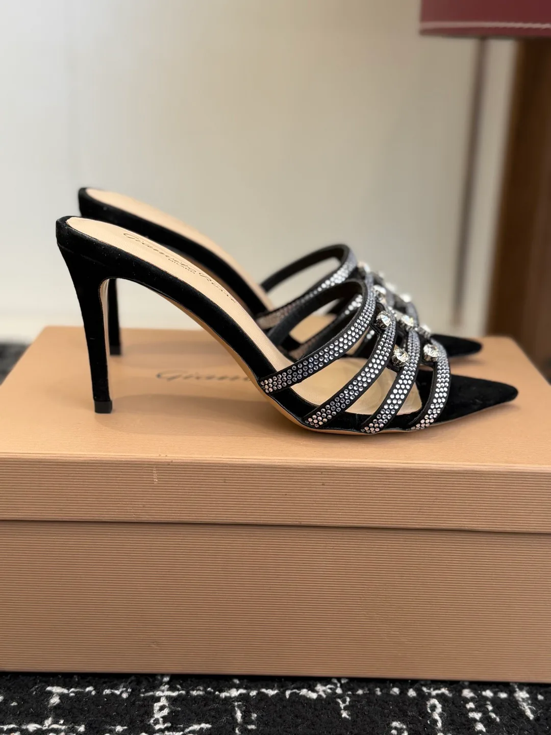 Туфли Женские Christian Louboutin 1561393