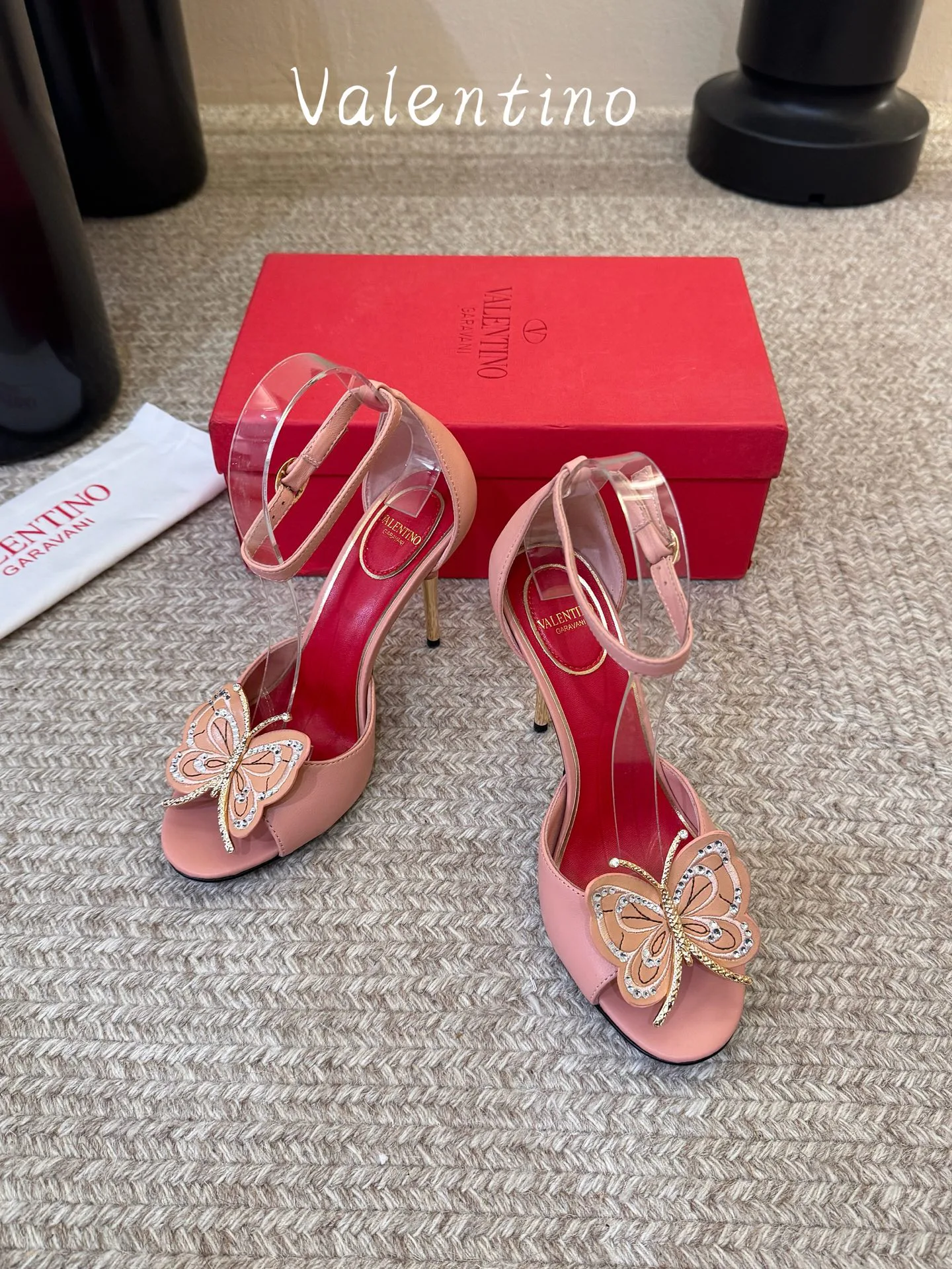 Босоножки Женские Valentino 17933483