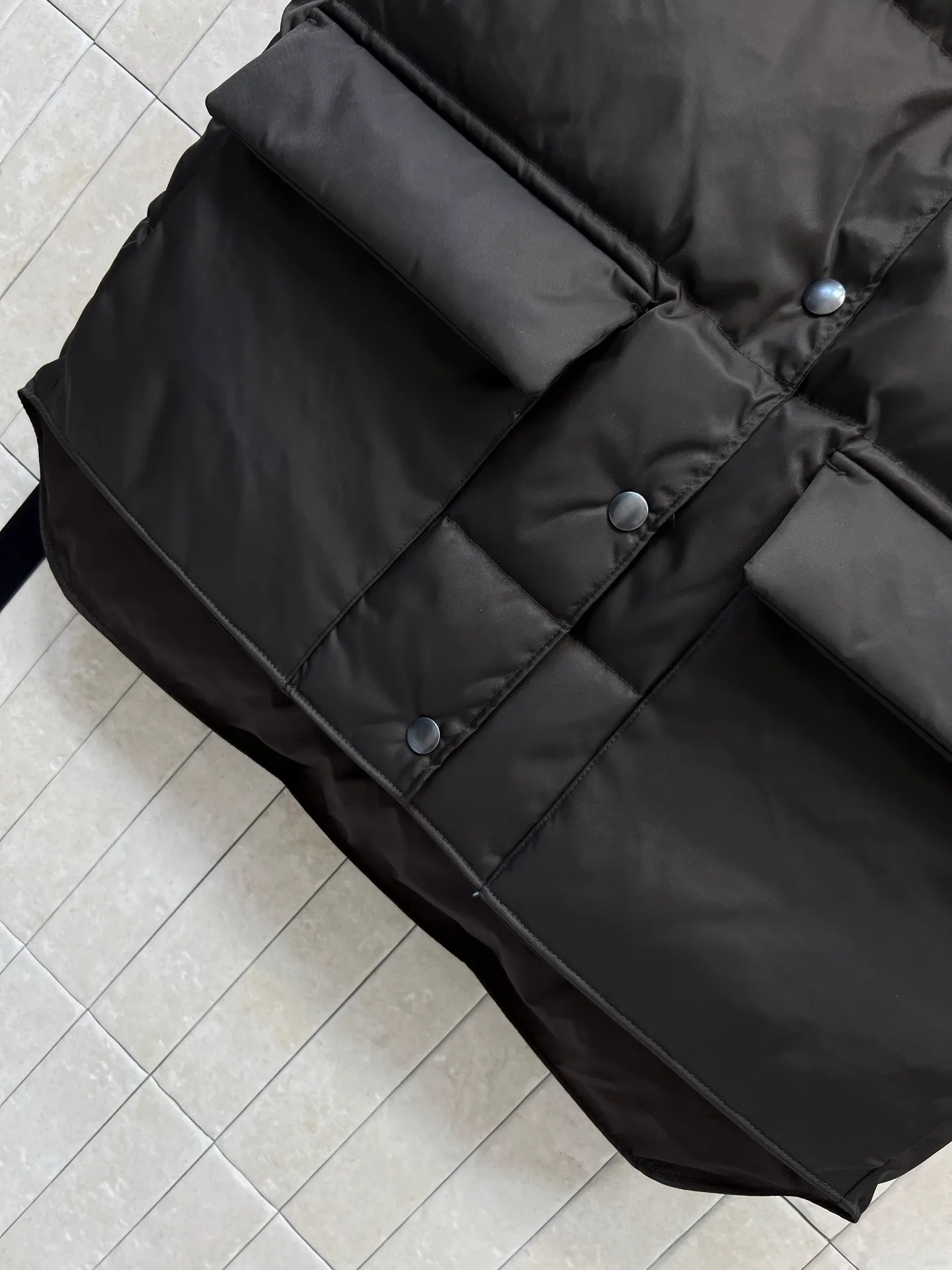 Жилеты Женские Prada 18885506
