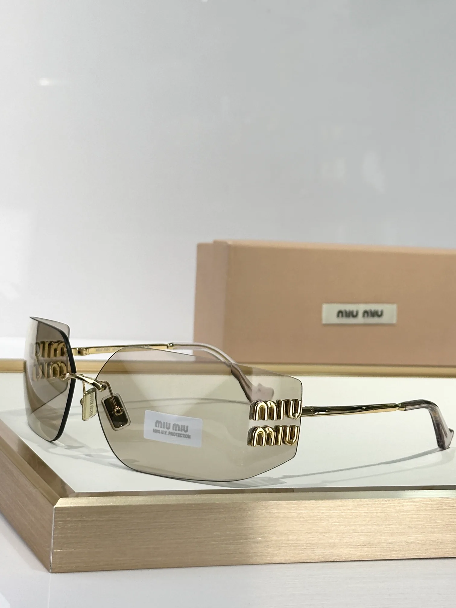 Очки Miu Miu 13352165