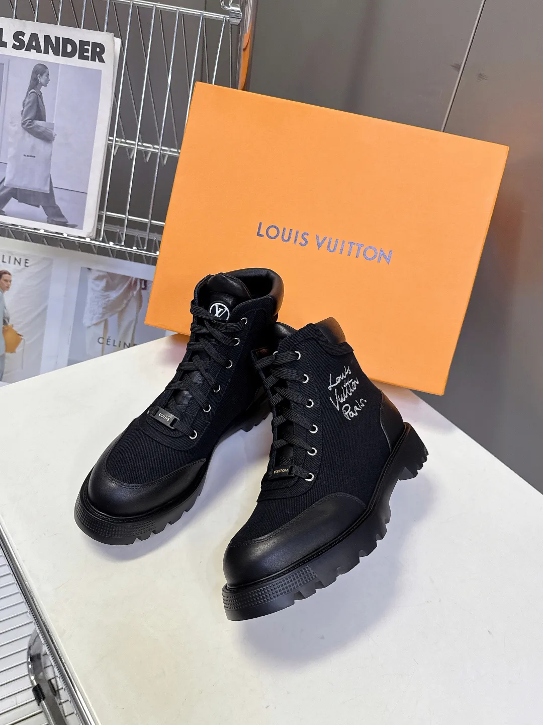 Ботинки Женские Louis Vuitton 114974