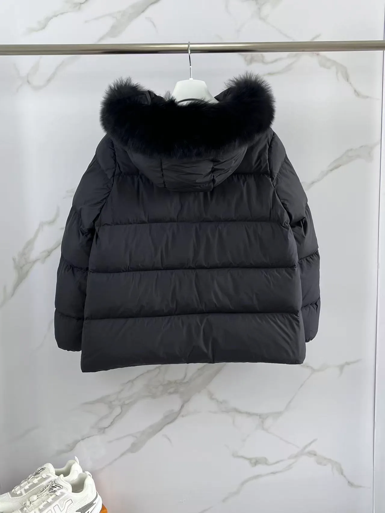 Куртки И Пуховики Женские Moncler 19735442