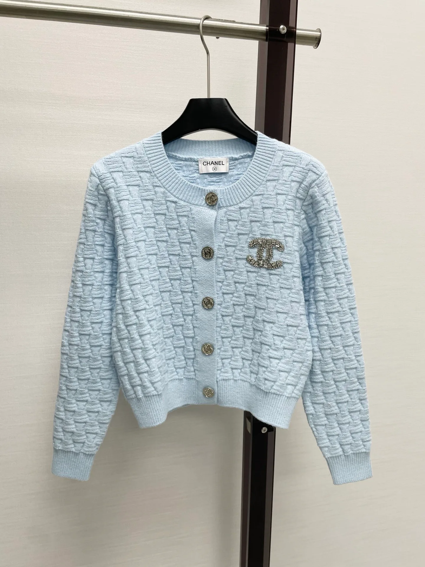Джемперы И Свитеры Женские Chanel 18138181