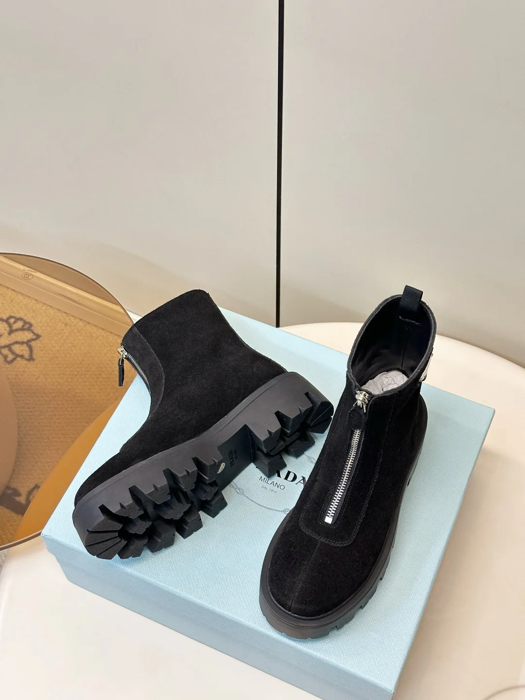 Ботинки Женские Prada 19501489