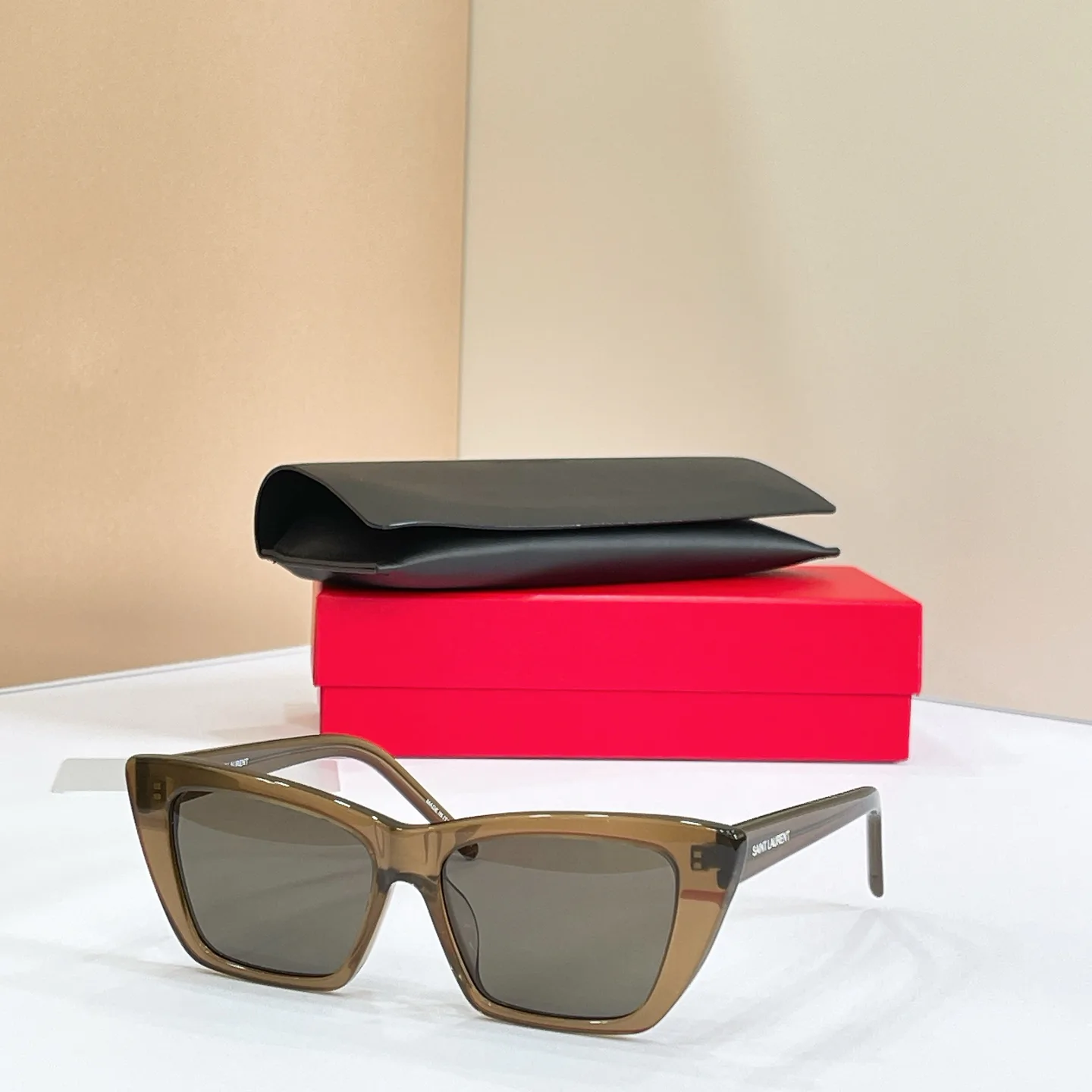 Очки Saint Laurent 17495848