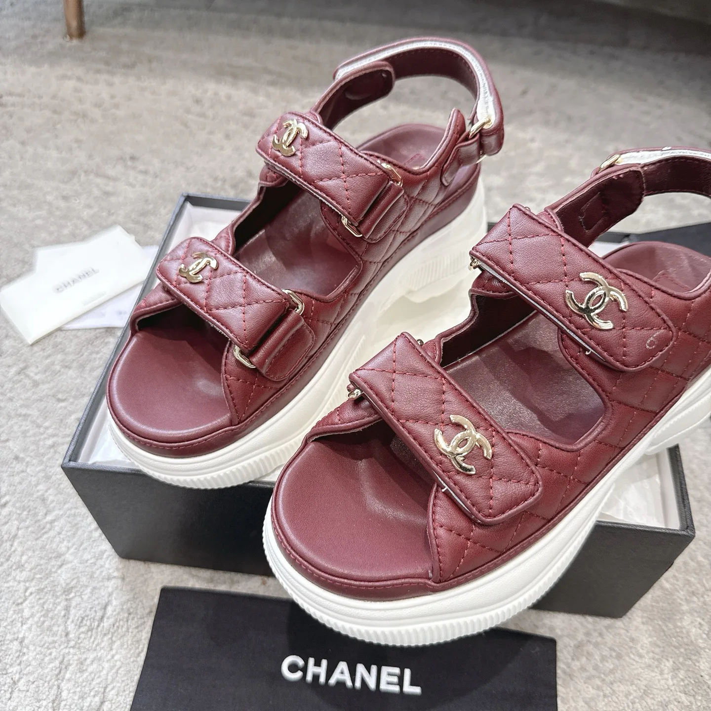 Босоножки Женские Chanel 17572323