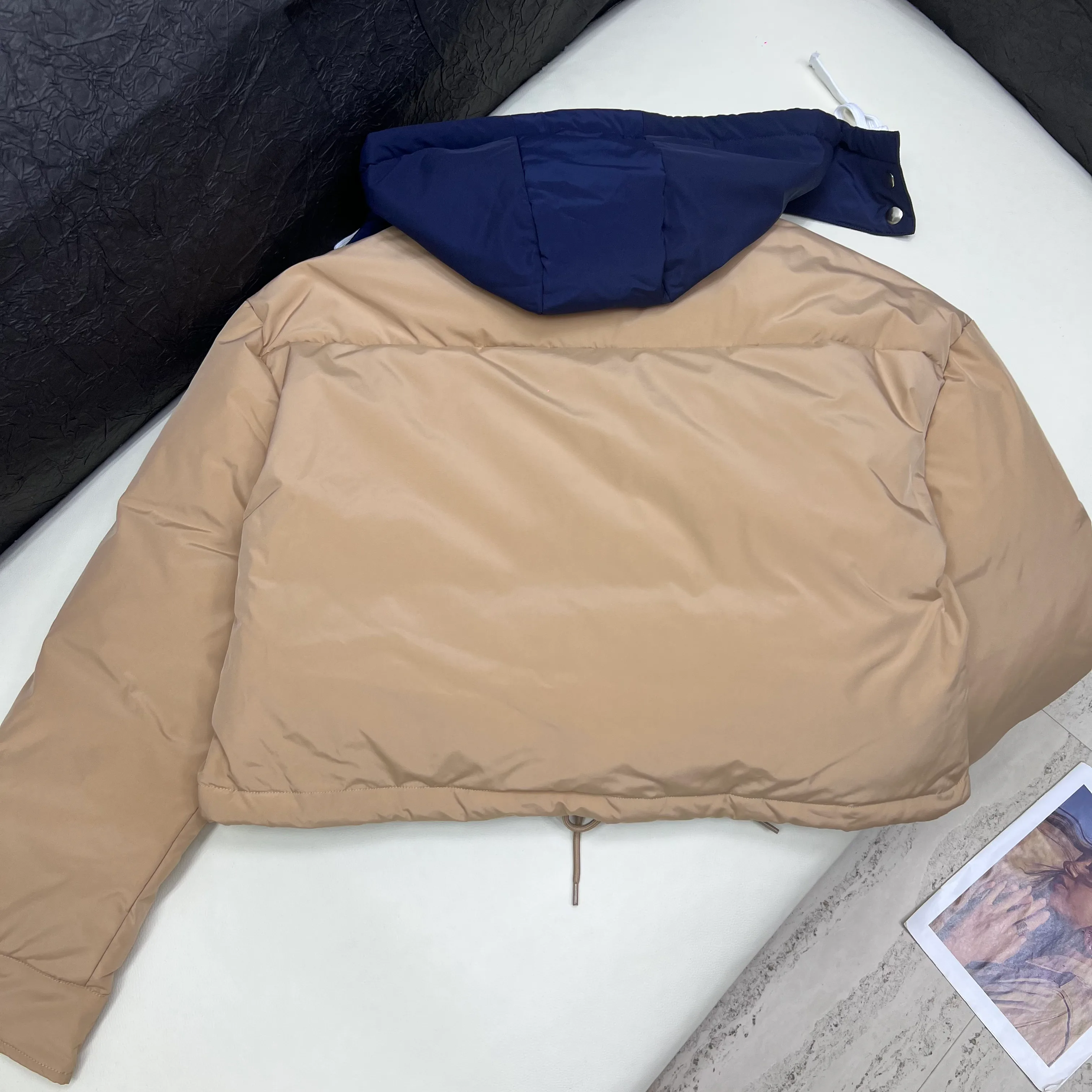 Куртки И Пуховики Женские Miu Miu 18035506