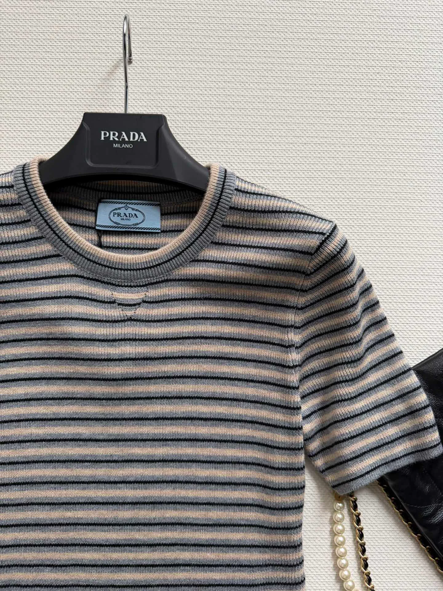 Футболки Женские Prada 11421737