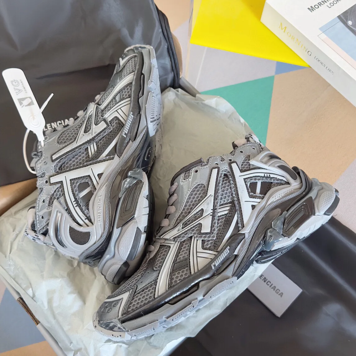 Кроссовки Женские Balenciaga 4439948