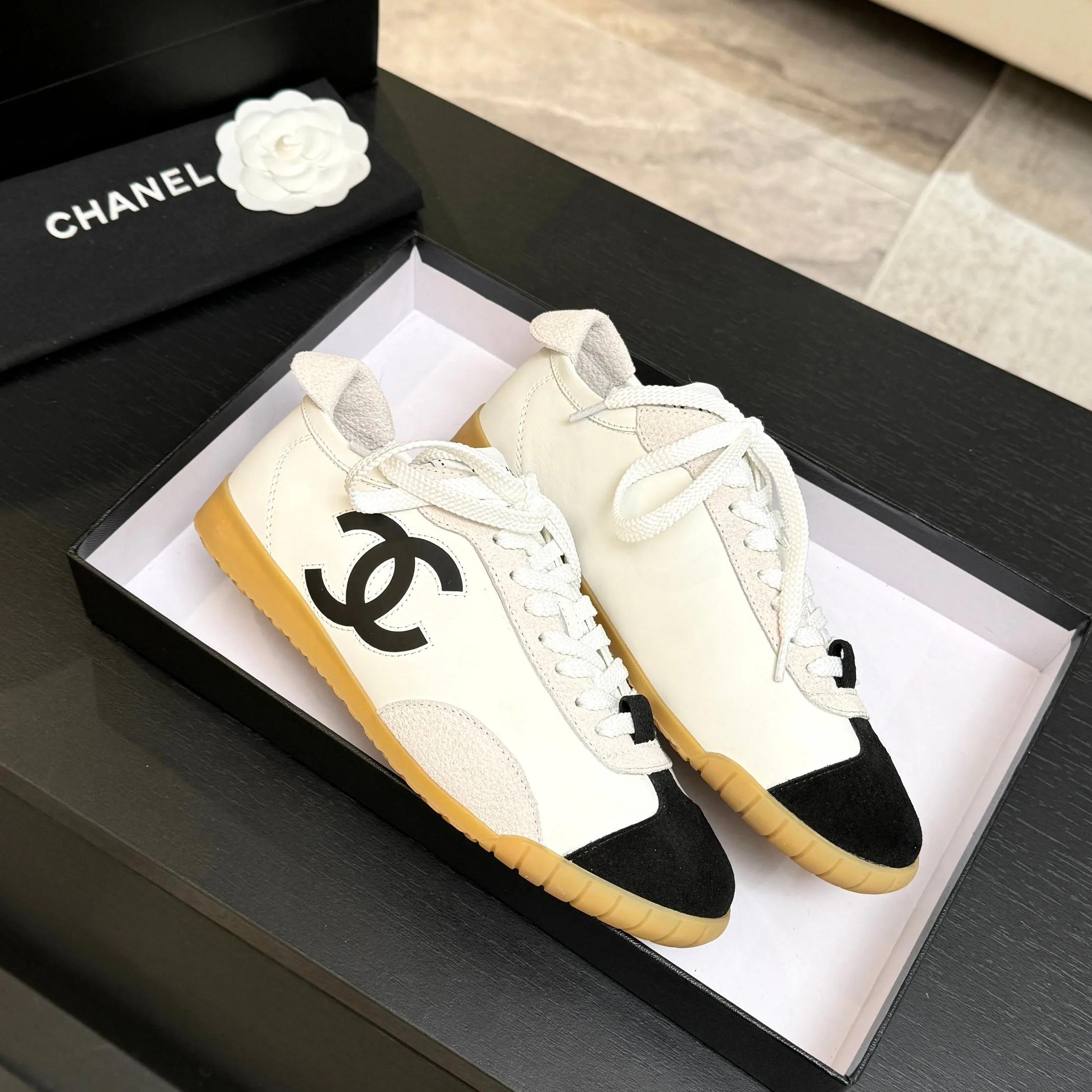 Кроссовки Женские Chanel 3476158