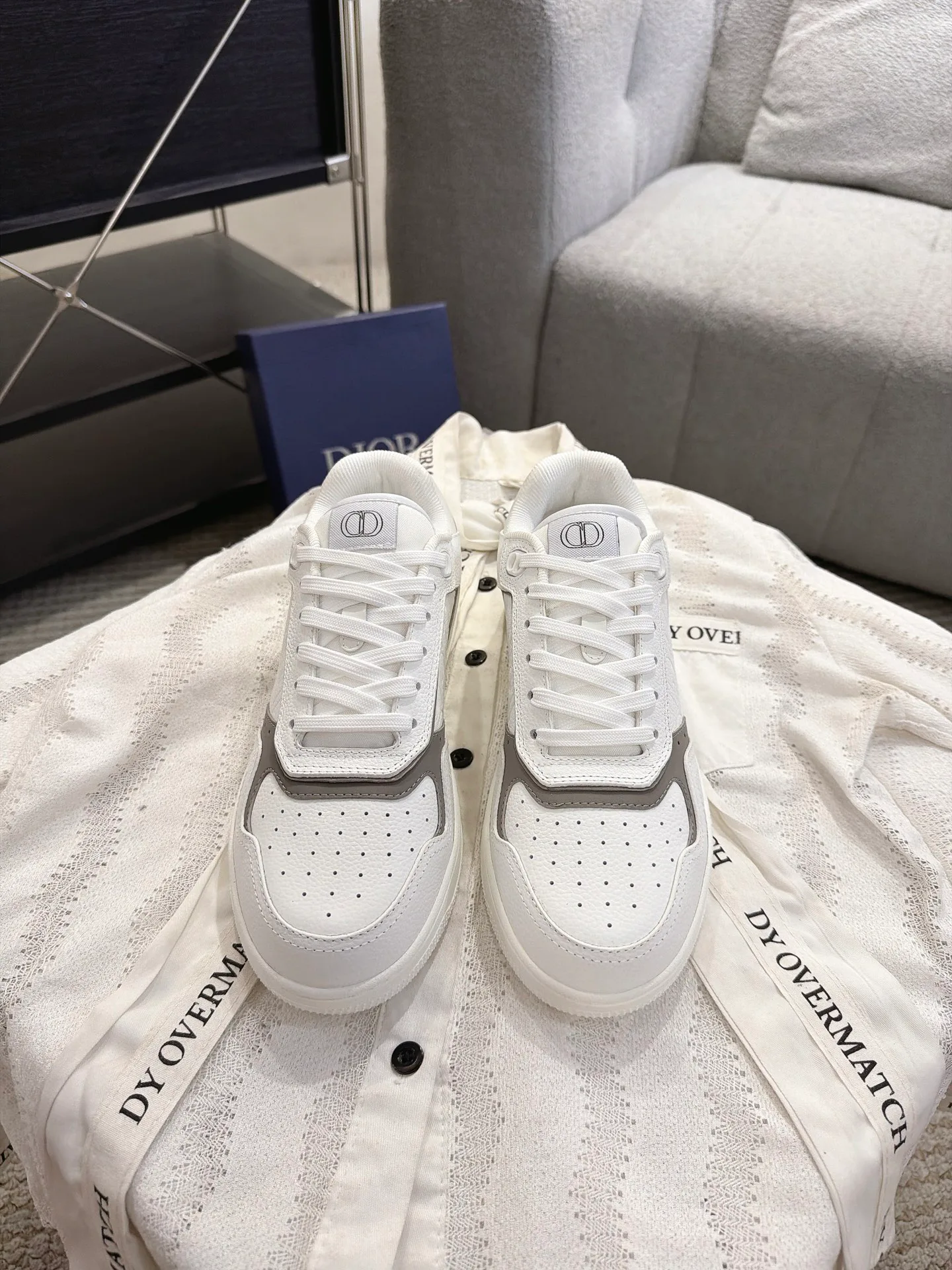 Кроссовки Женские Christian Dior 18233128