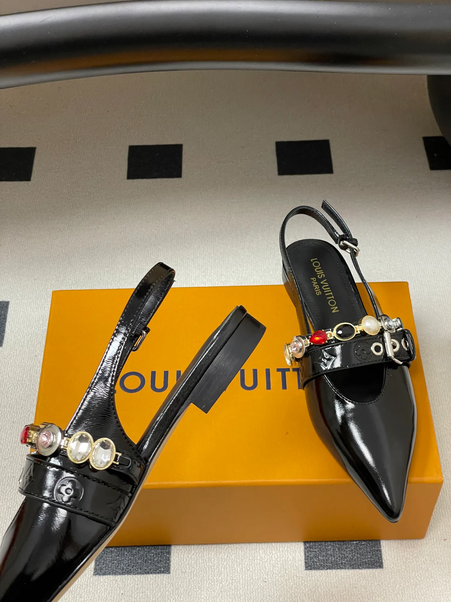 Сандалии Женские Louis Vuitton 551844