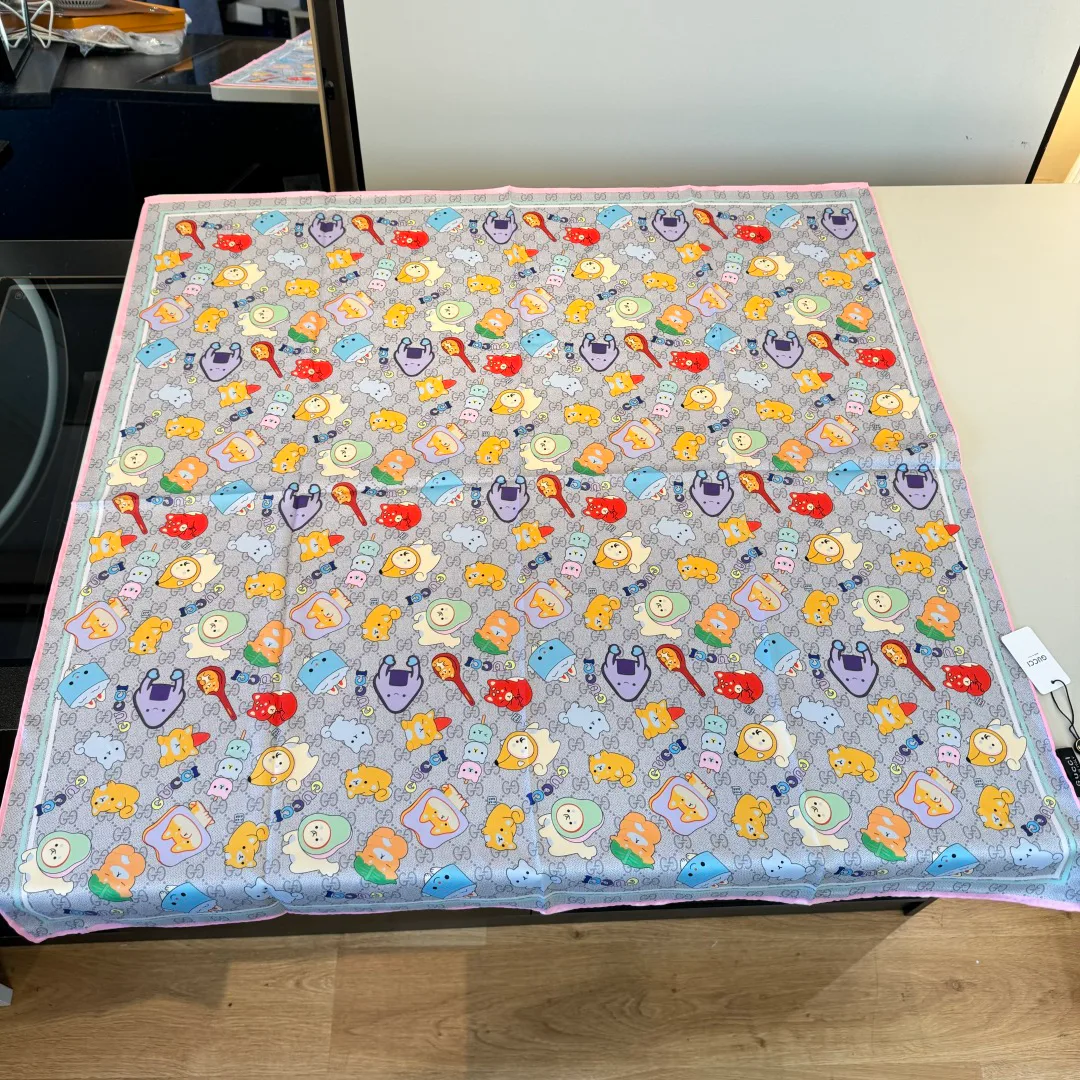 Шарфы Gucci 310373