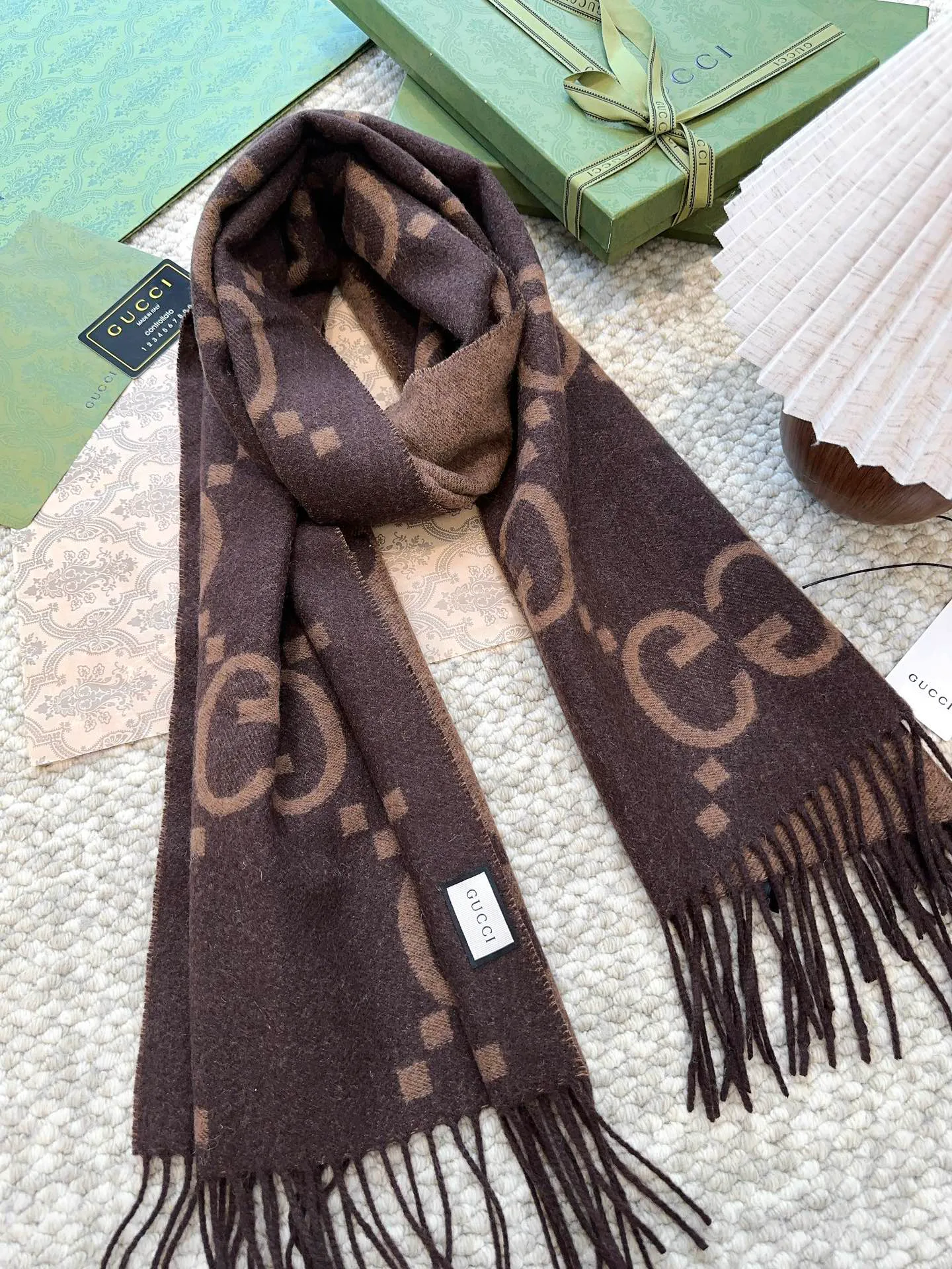 Шарфы Gucci 18105467