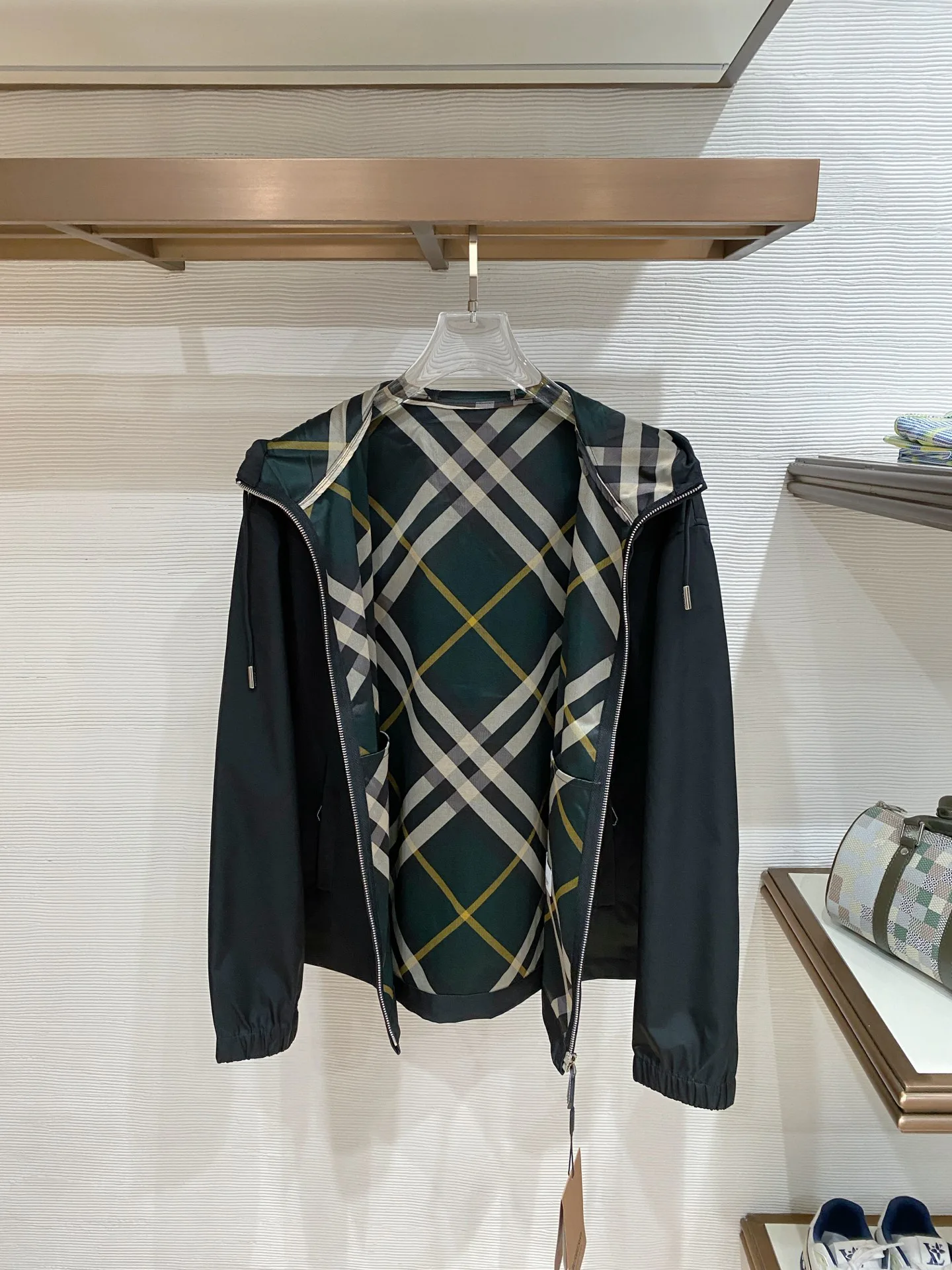 Куртки И Пуховики Мужские Burberry 11392186