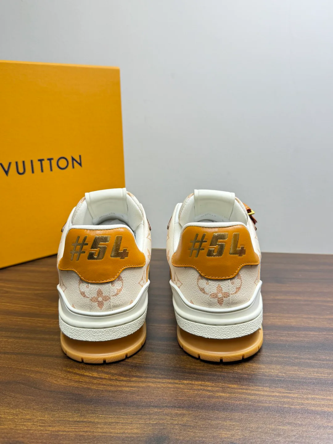 Кроссовки Мужские Louis Vuitton 20143407