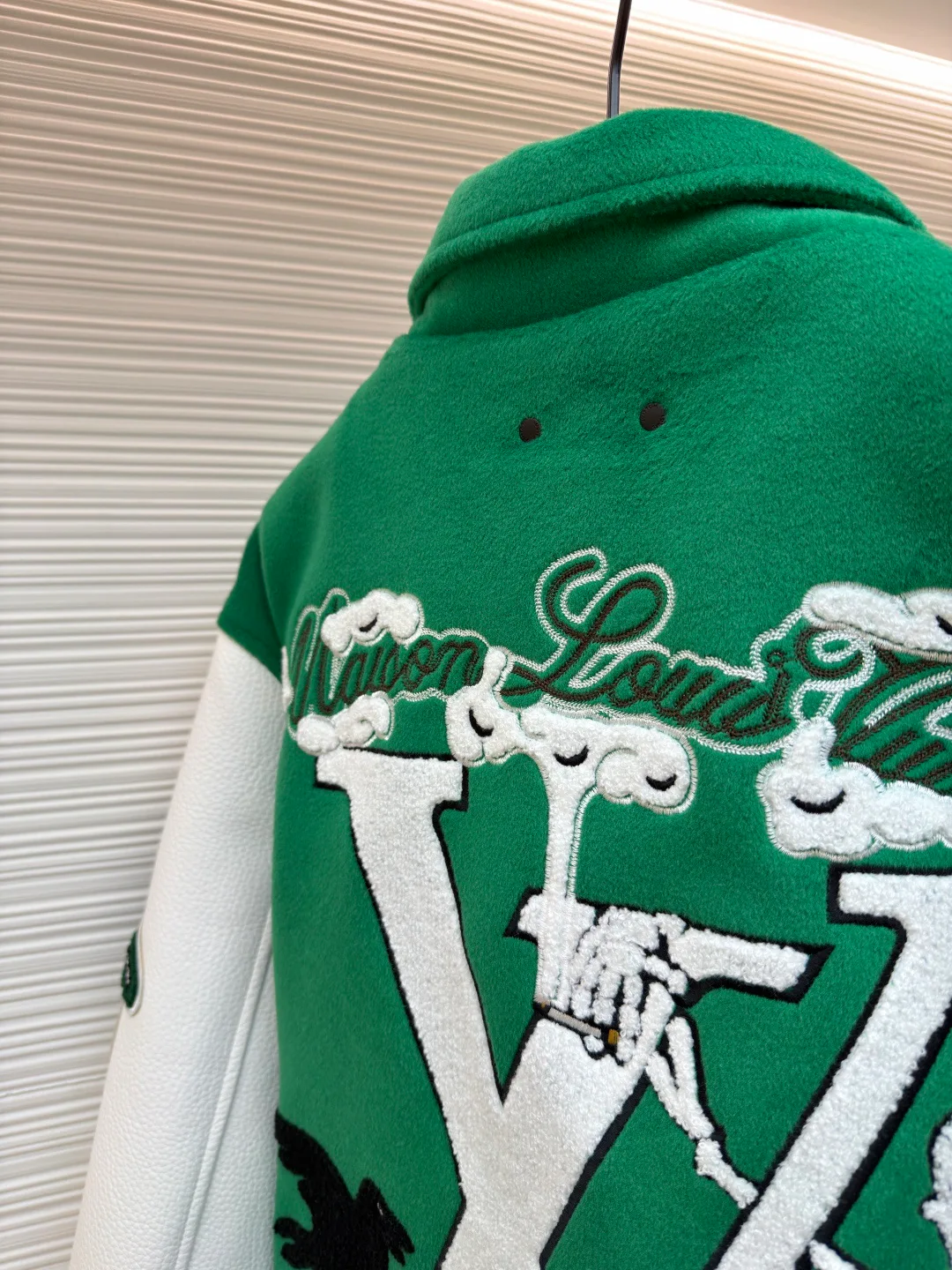 Куртки И Пуховики Мужские Louis Vuitton 852222