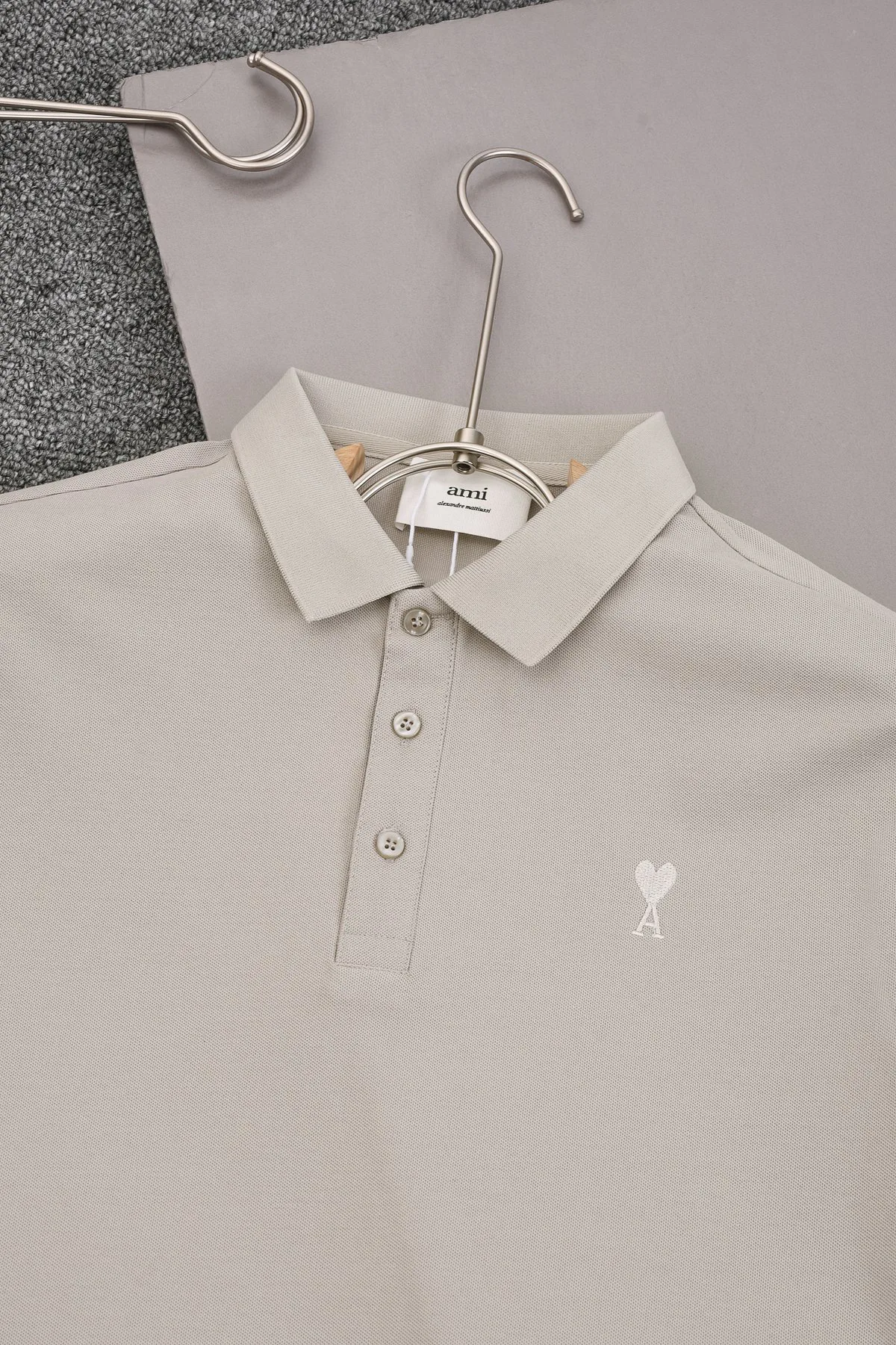 Футболки Женские Ami Paris 35145