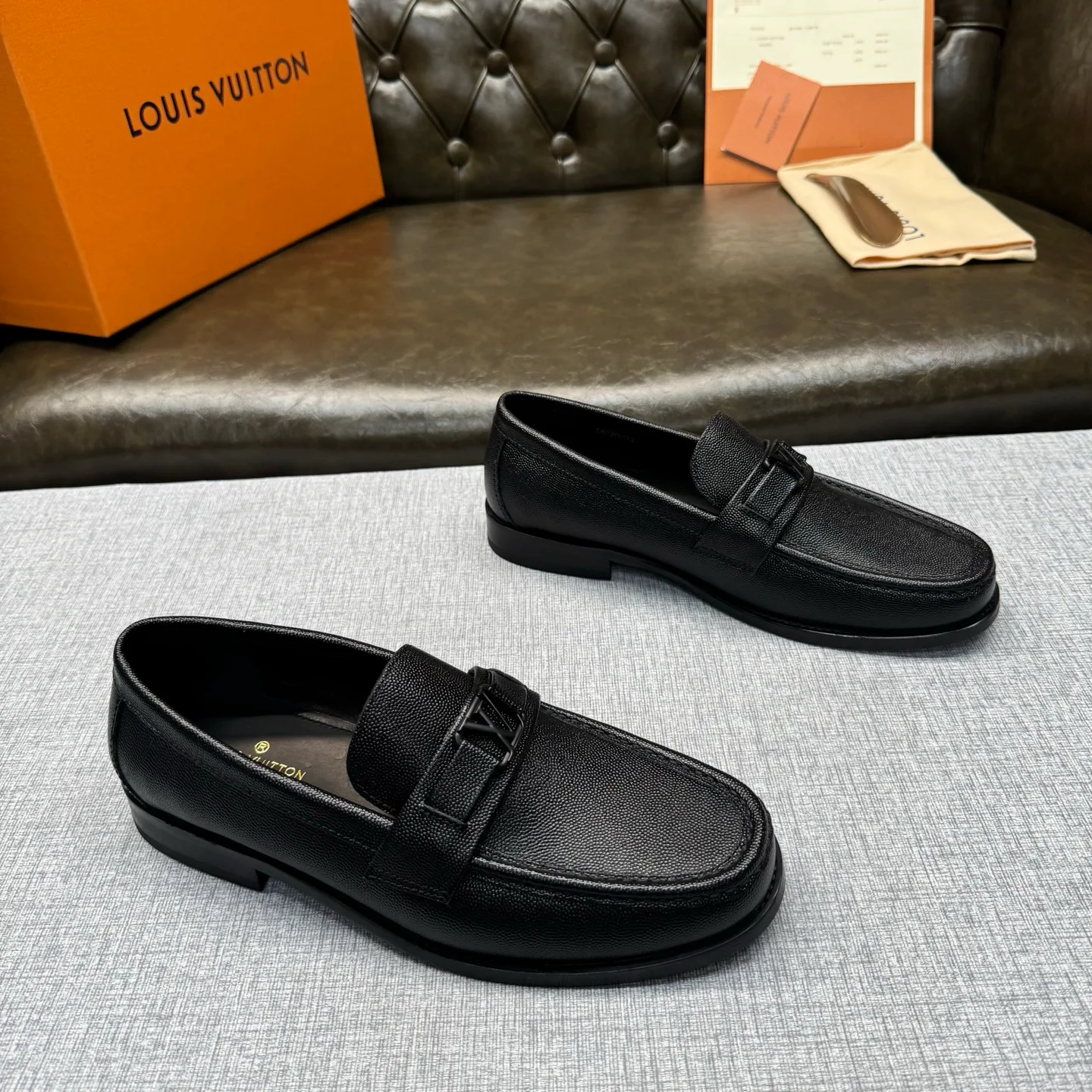 Лоферы И Туфли Мужские Louis Vuitton 14432491