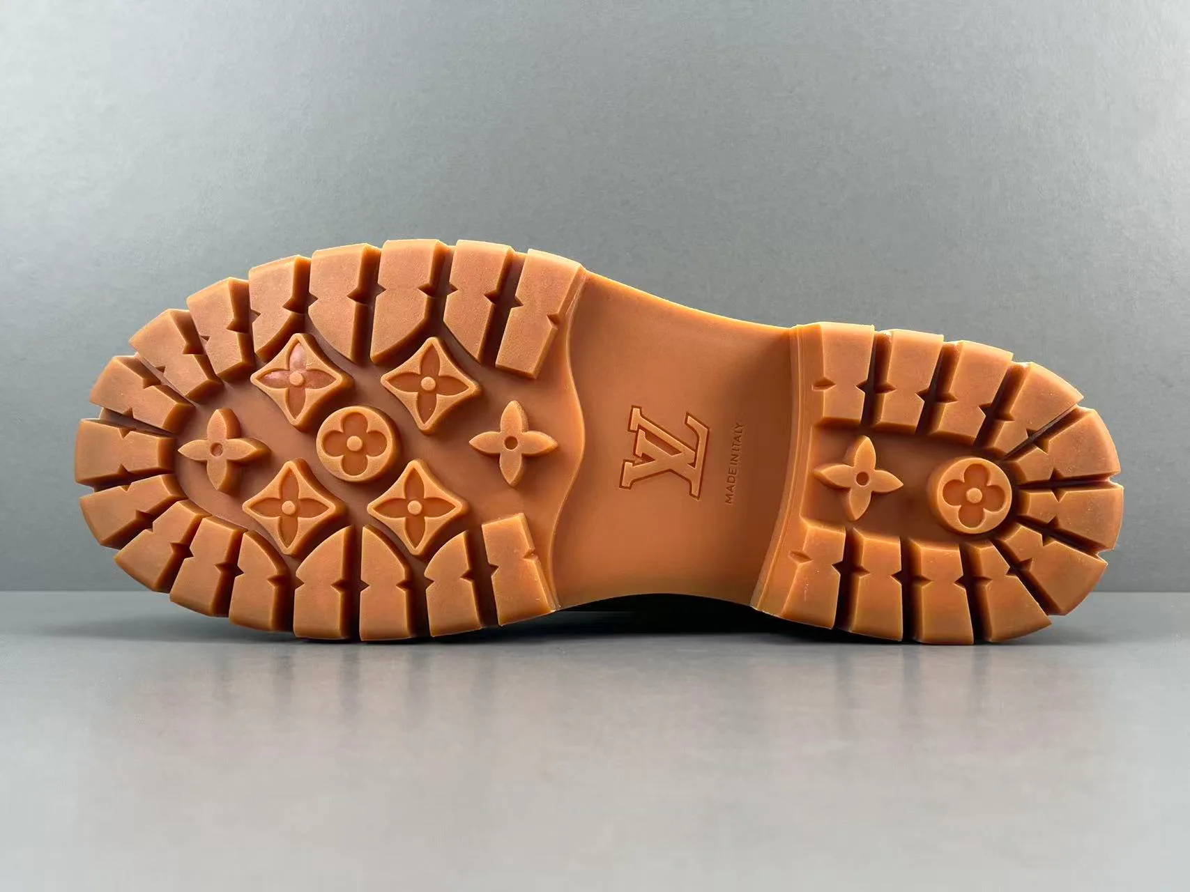 Ботинки Мужские Louis Vuitton 10616251