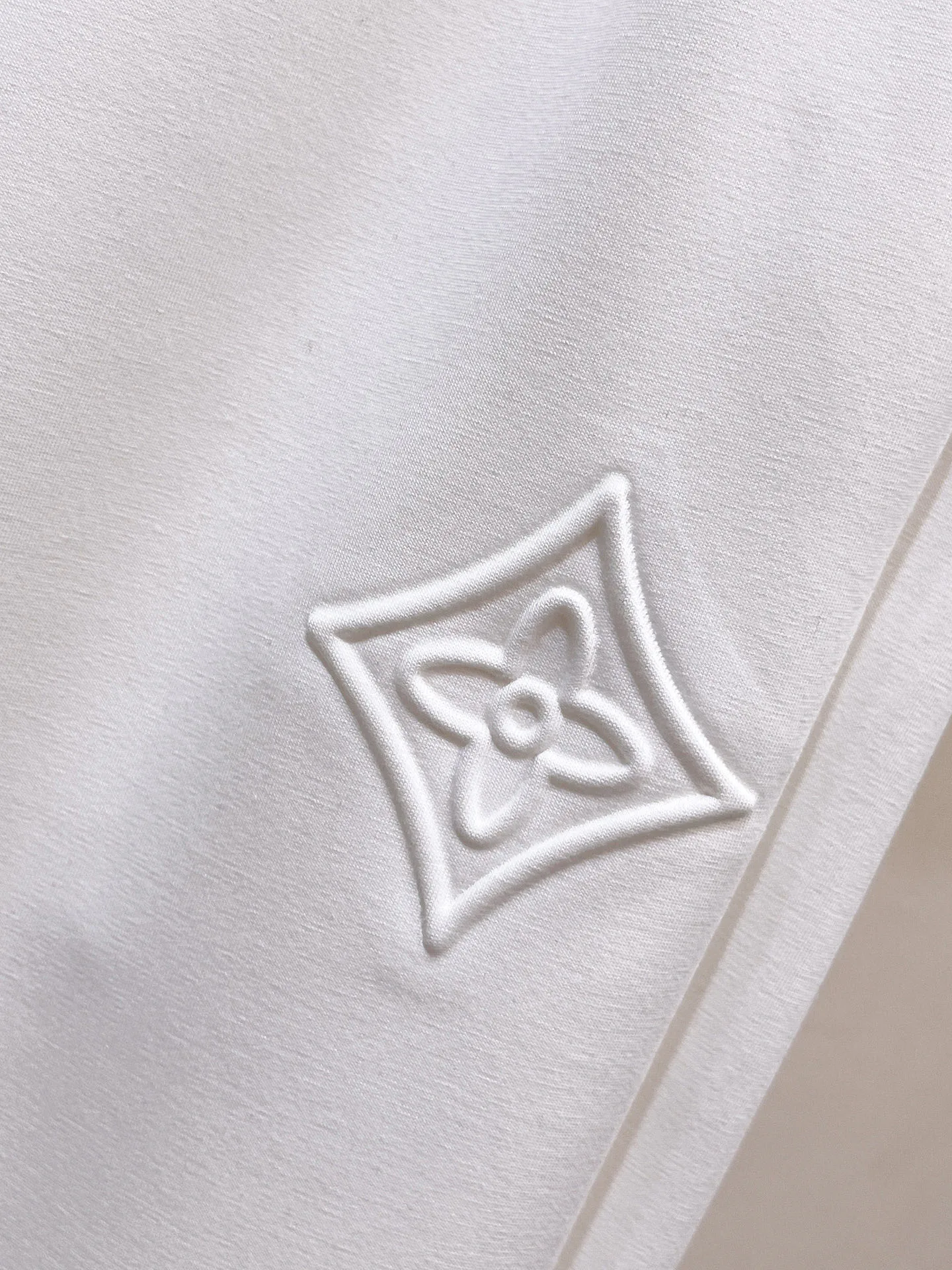 Брюки Женские Louis Vuitton 10378827