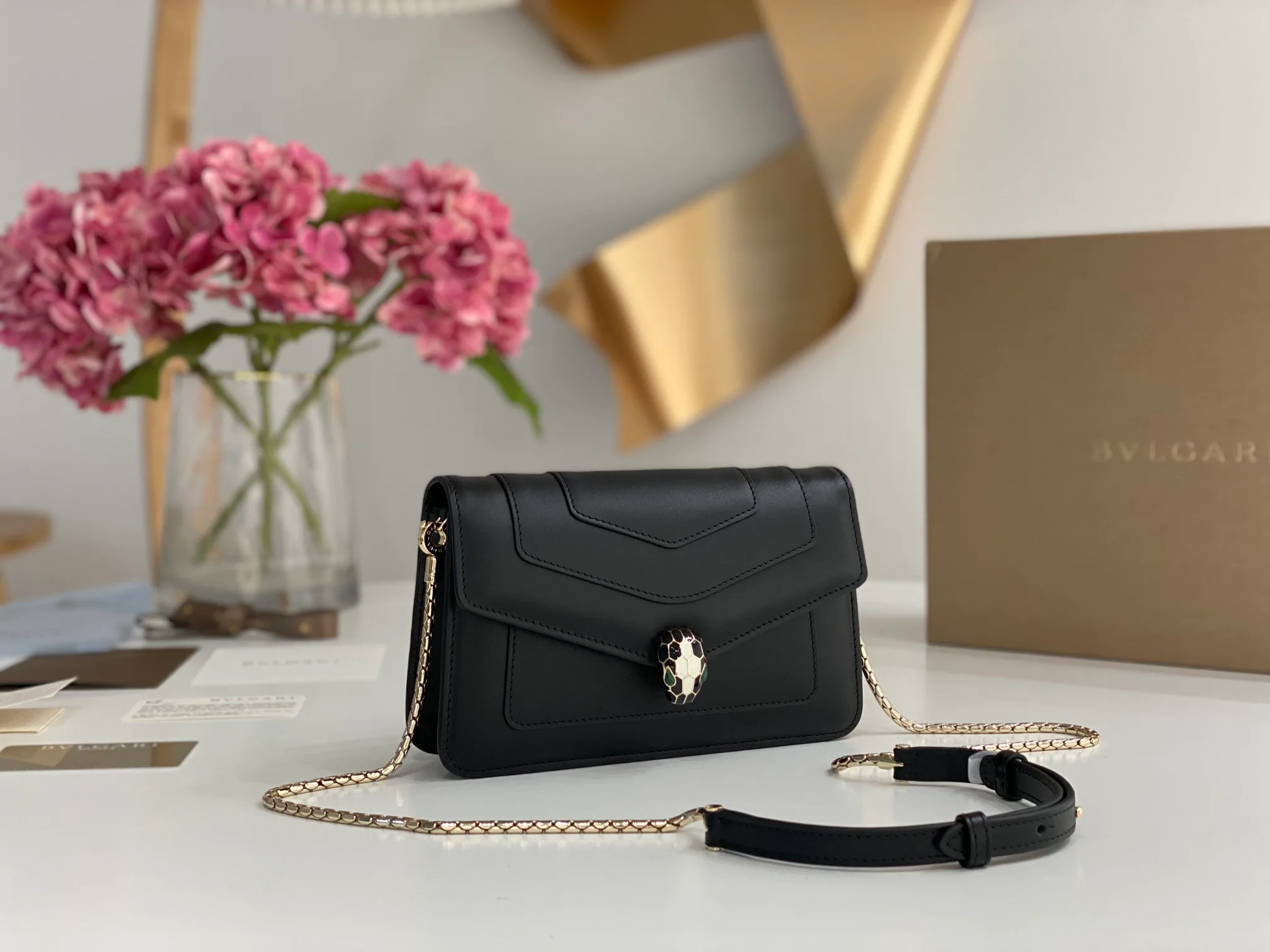 Сумки На Ремне Женские Bvlgari 5080487