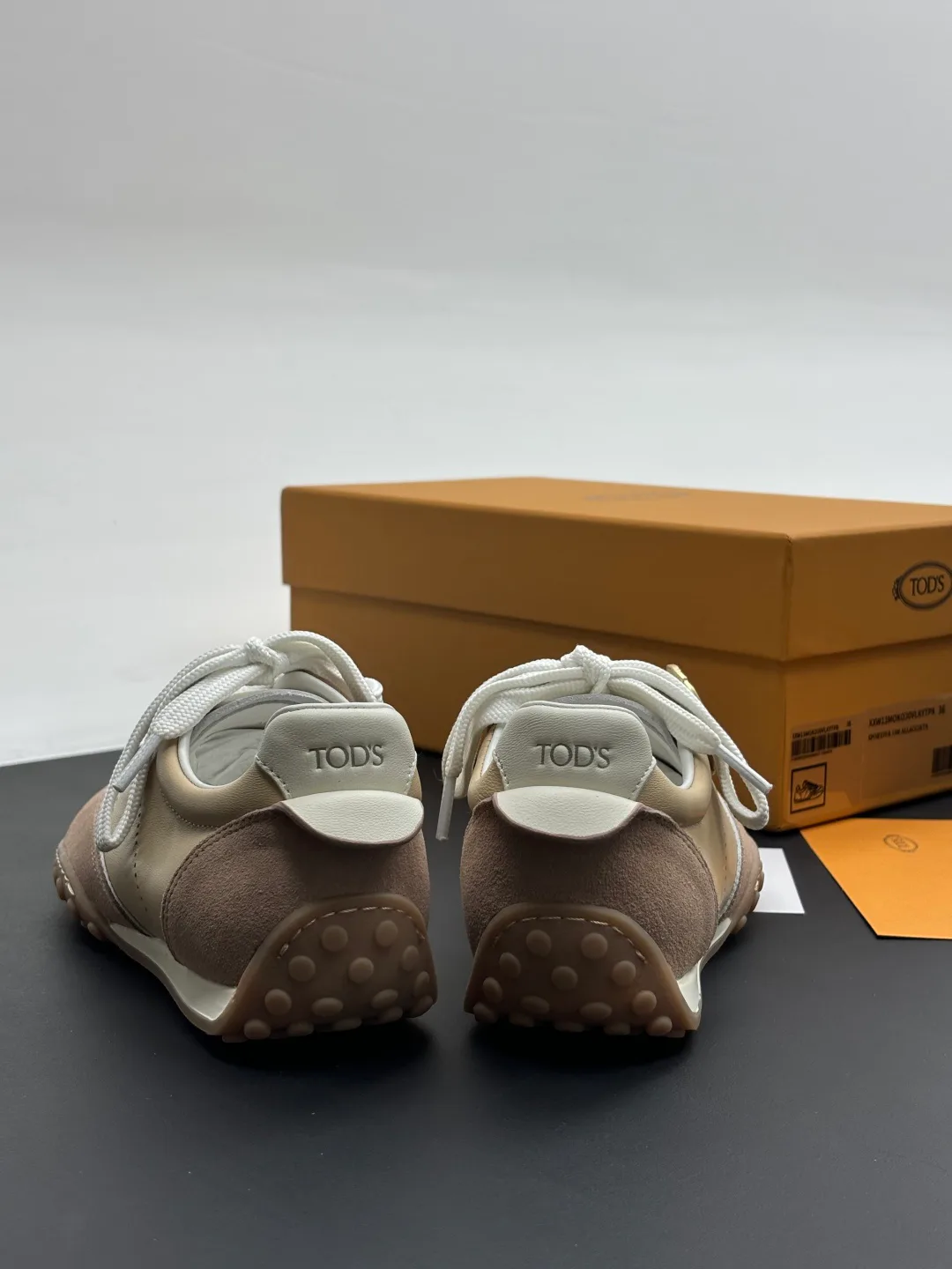 Кроссовки Женские Tod's 18732000