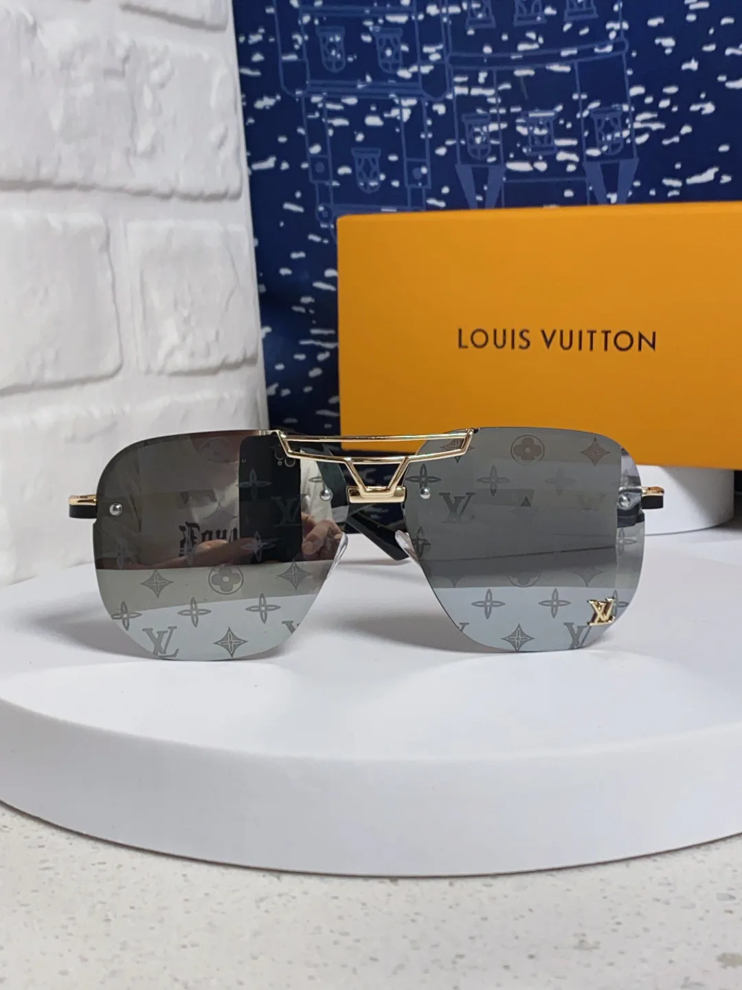 Очки Louis Vuitton 13135678