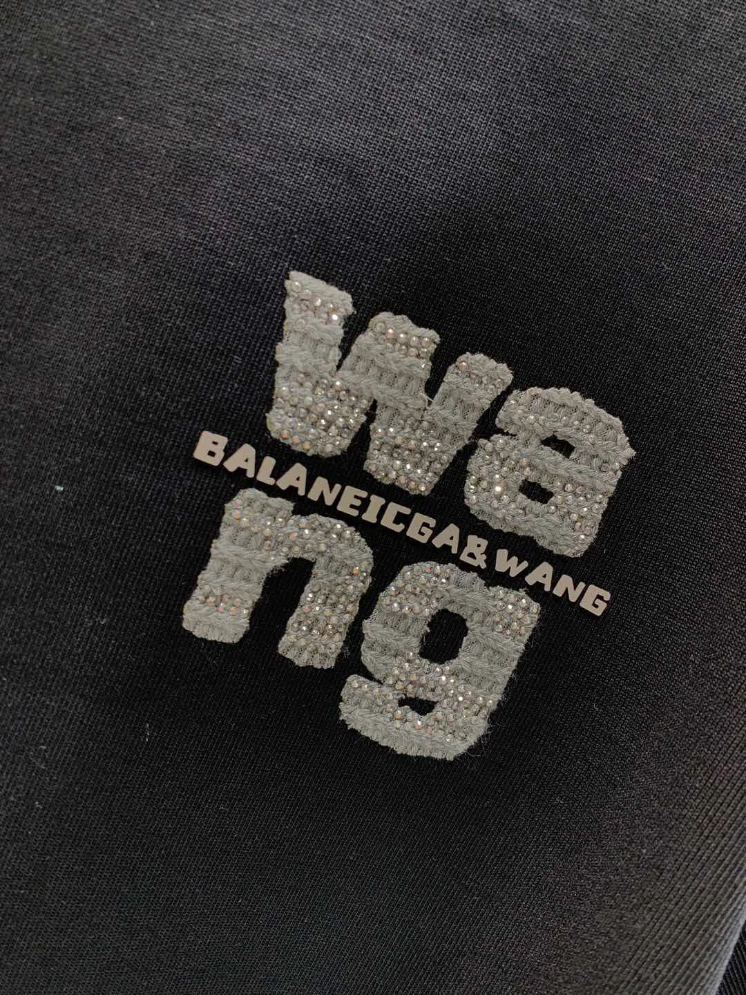 Футболки Женские Balenciaga 8698