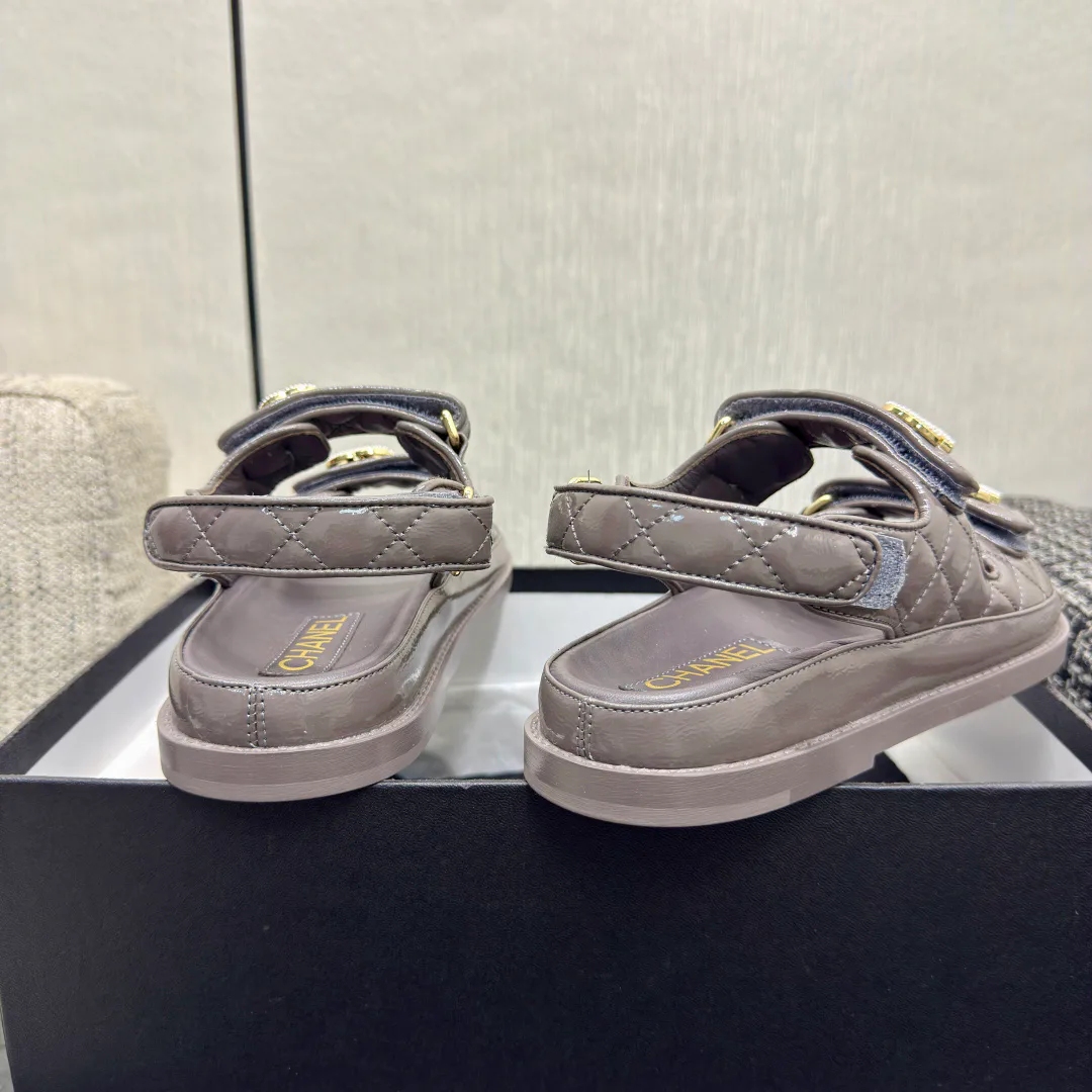 Сандалии Женские Chanel 11405114