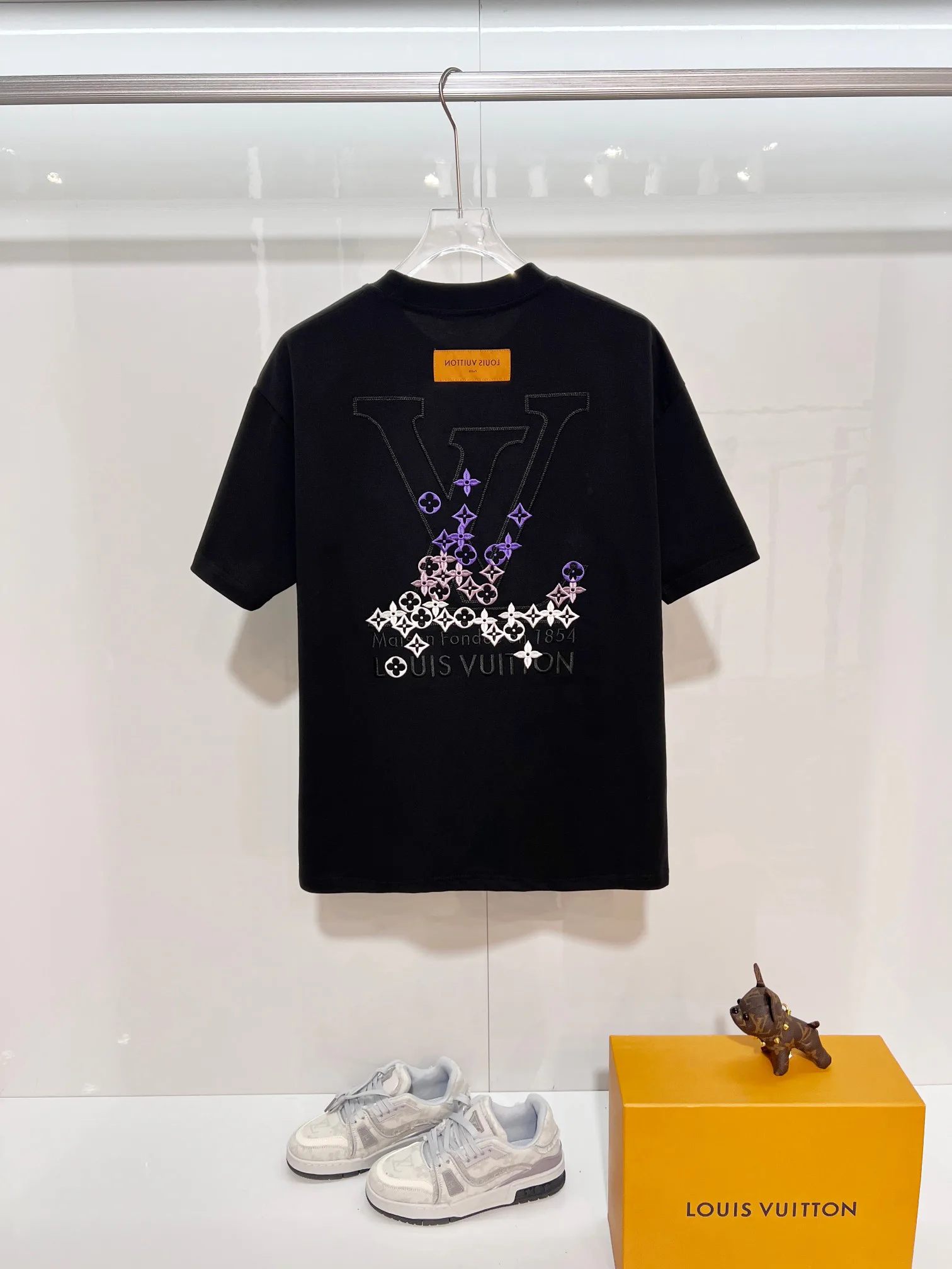 Футболки Женские Louis Vuitton 1599021