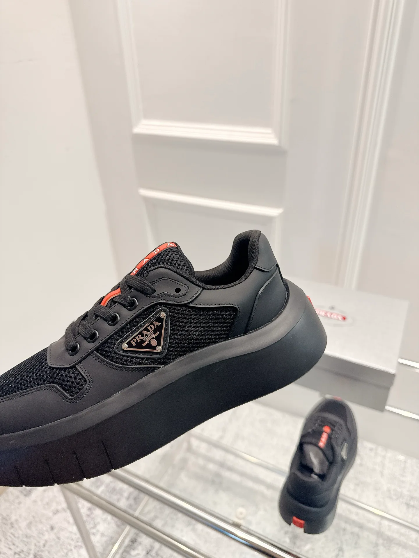 Кроссовки Женские Prada 65274