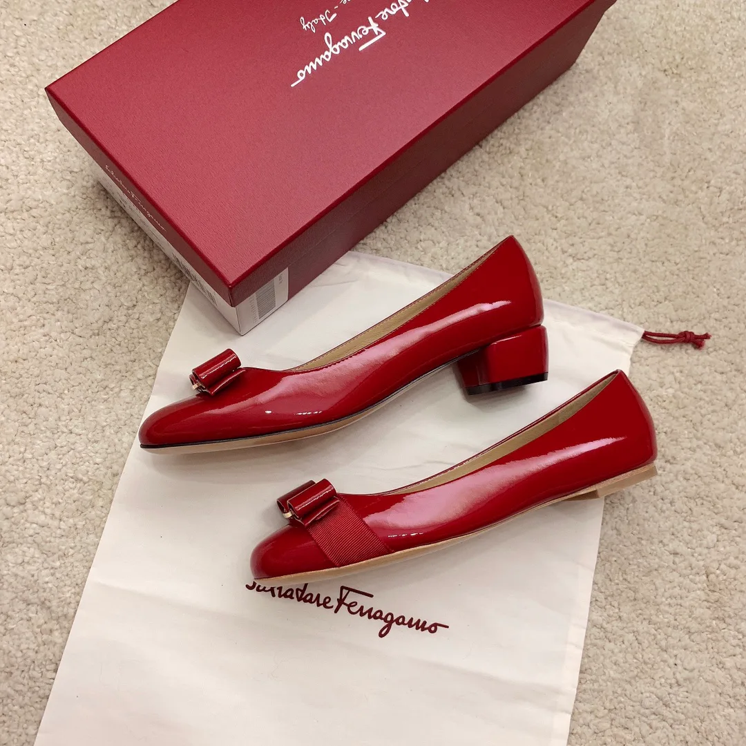Туфли Женские Salvatore Ferragamo 11899403