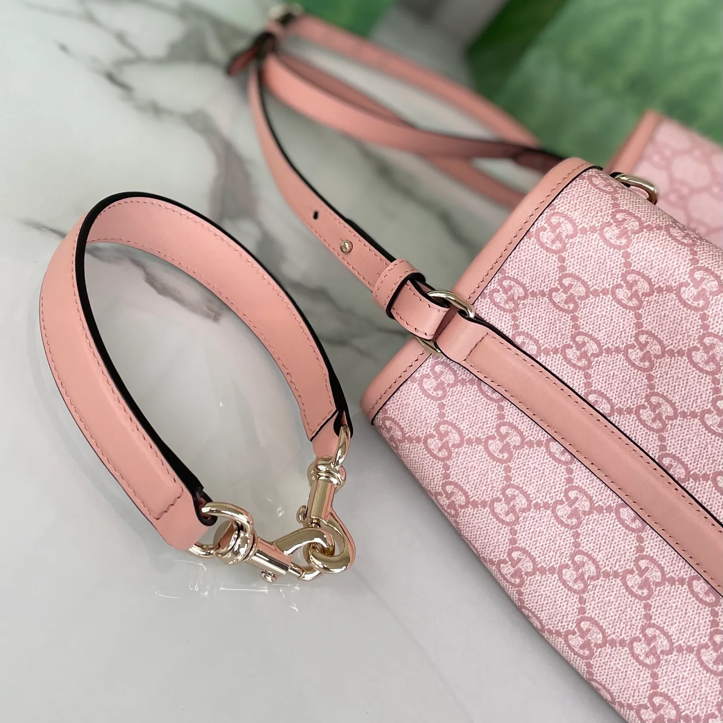 Классические Сумки Женские Gucci 11562659
