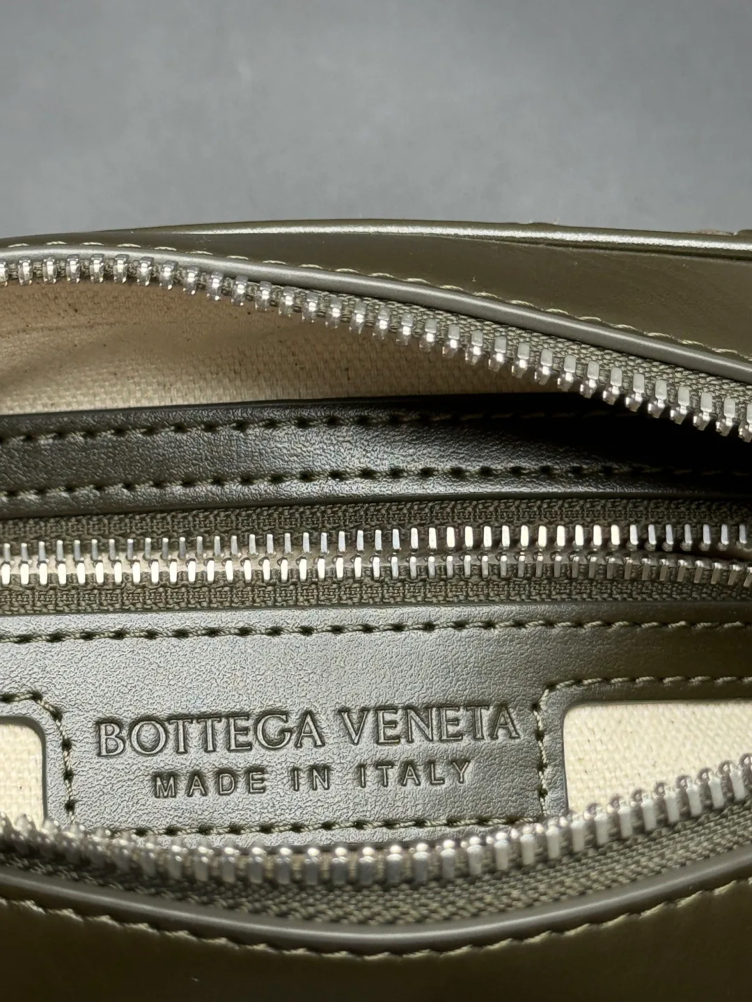 Сумки На Ремне Женские Bottega Veneta 2265829
