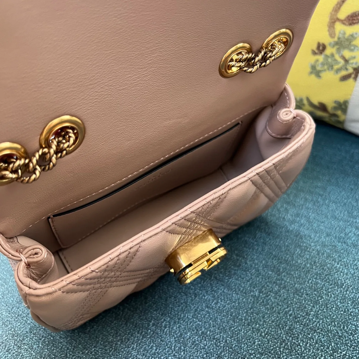 Сумки На Ремне Женские Valentino 8728881