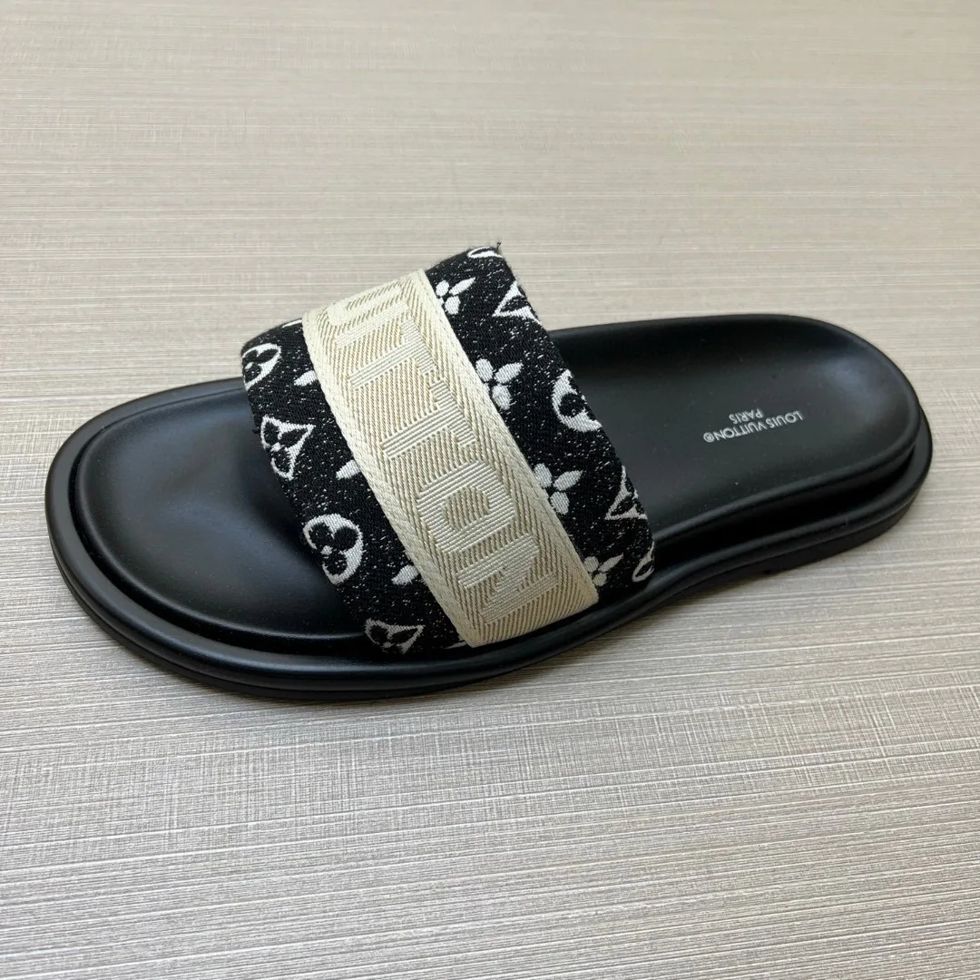 Шлепанцы Женские Louis Vuitton 9801518