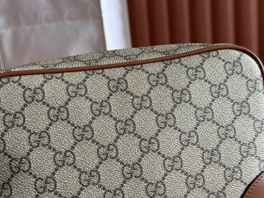 Классические Сумки Женские Gucci 17449051