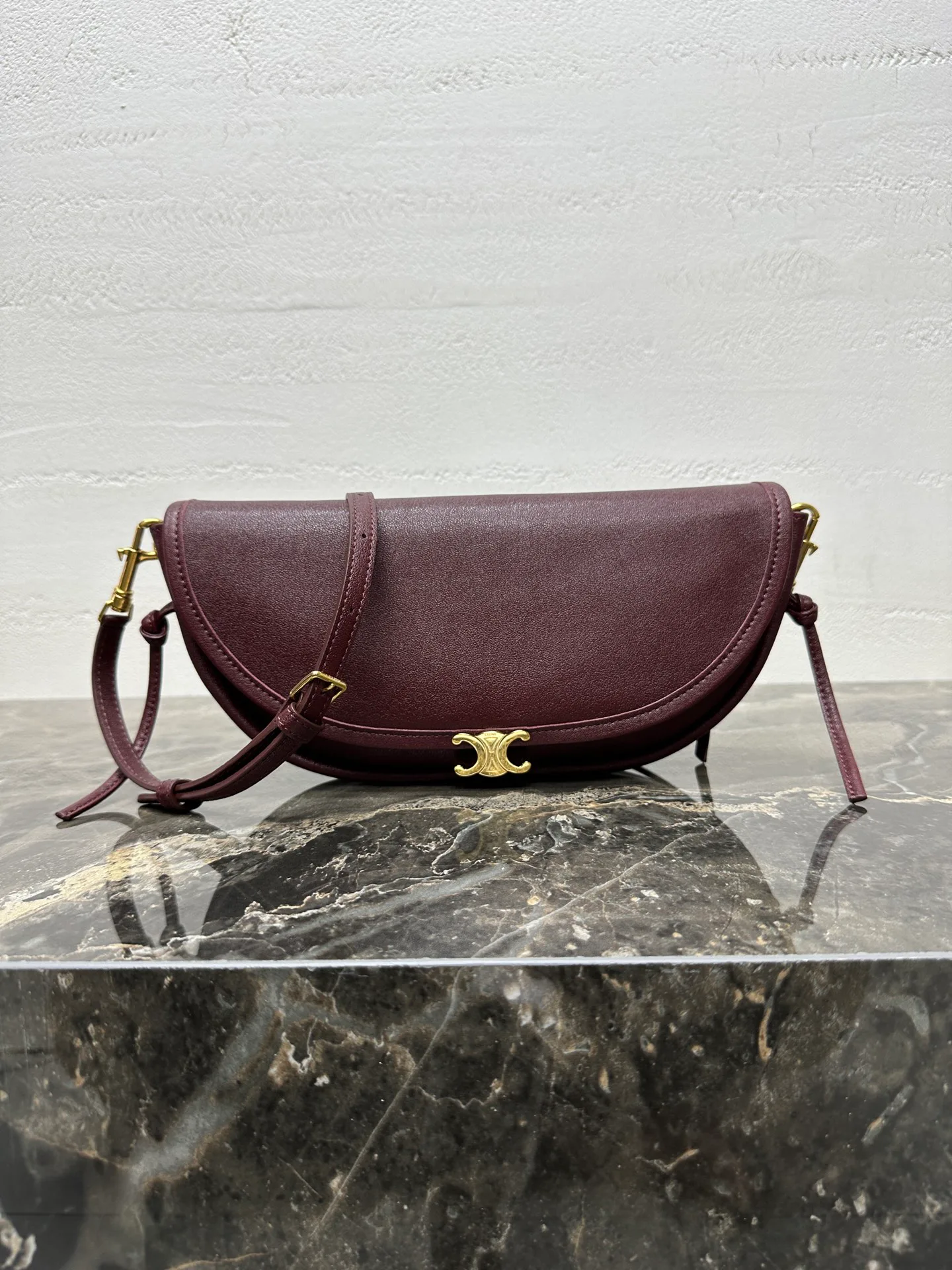 Классические Сумки Женские Celine 11883262