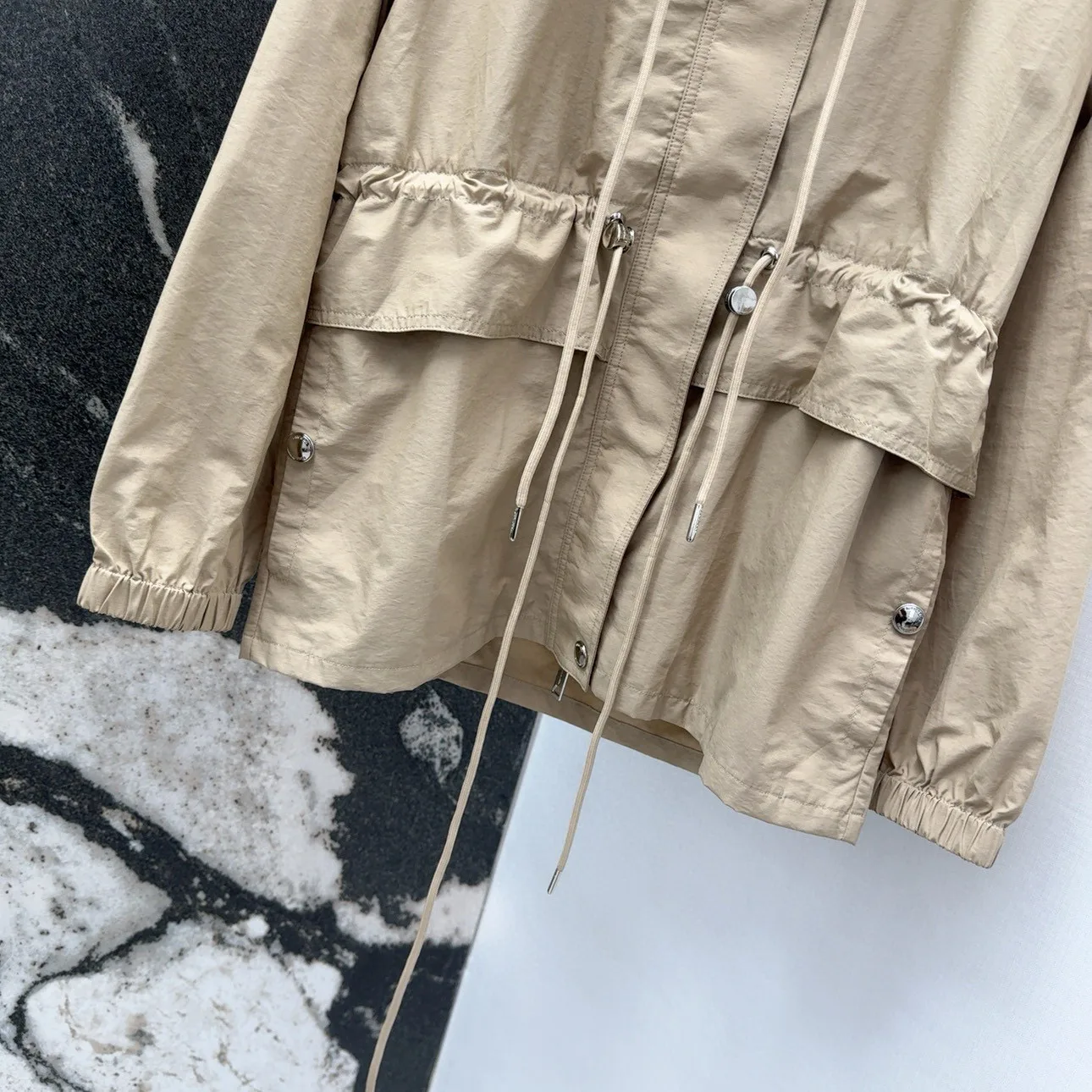 Куртки И Пуховики Женские Burberry 32044