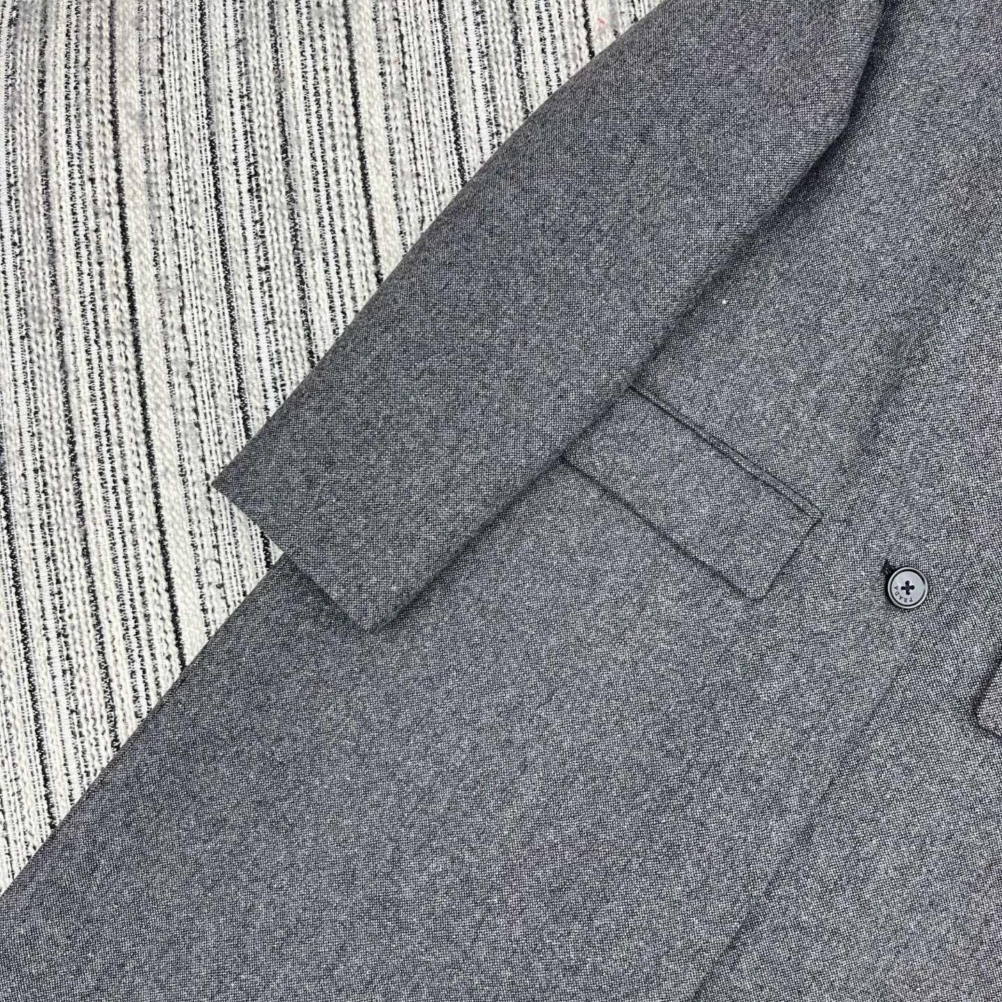 Пальто Женские Prada 4773293