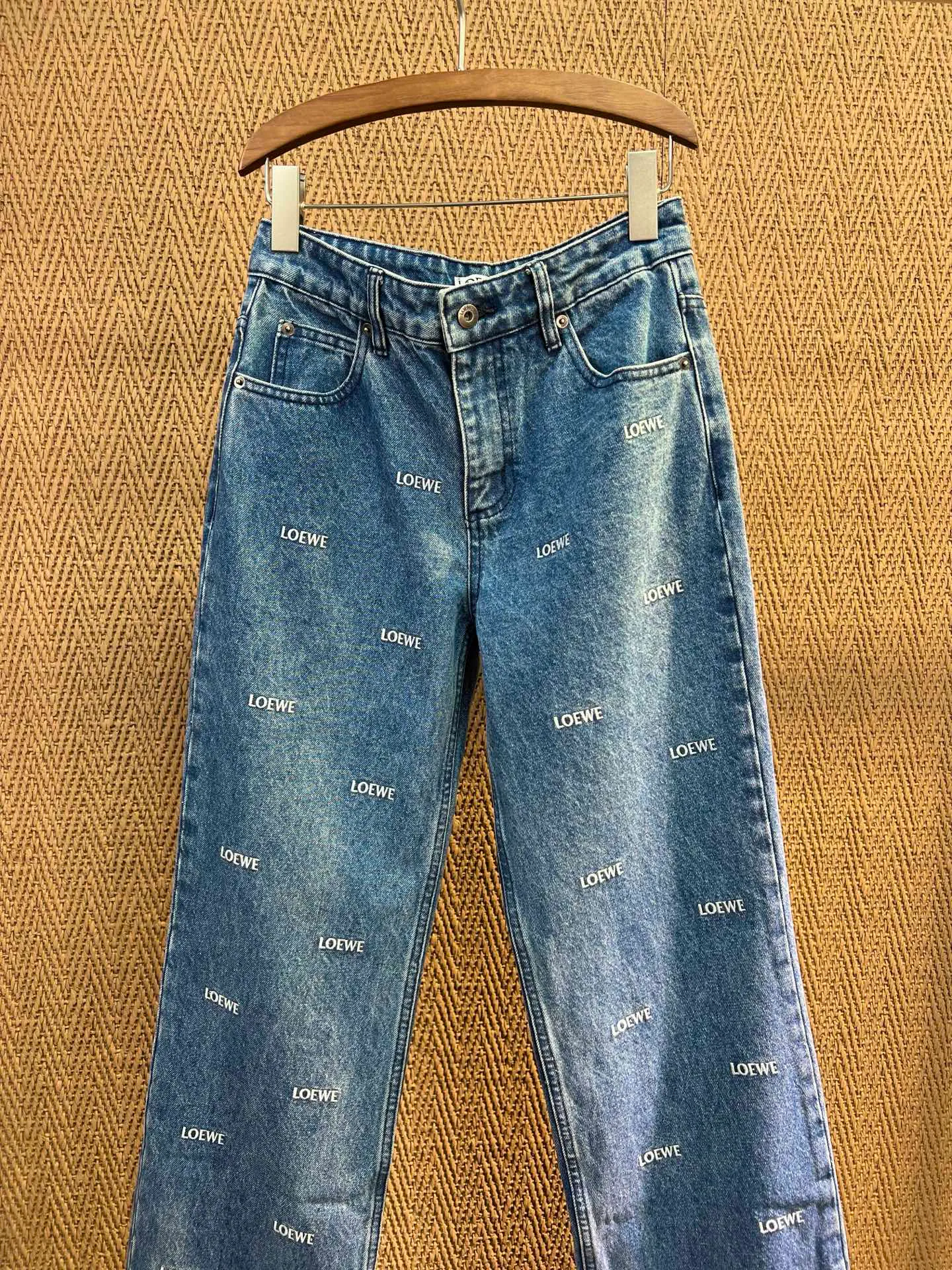 Джинсы Женские Loewe 19460458