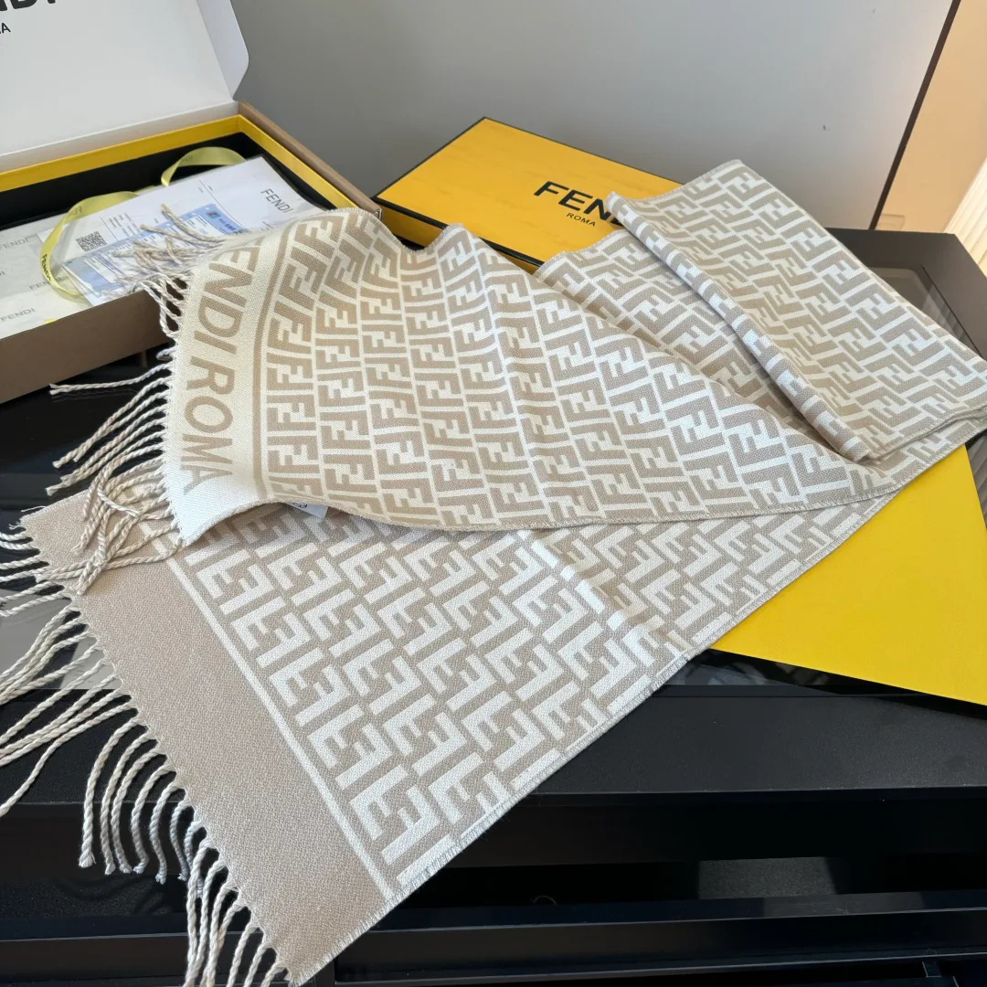 Шарфы Fendi 789847
