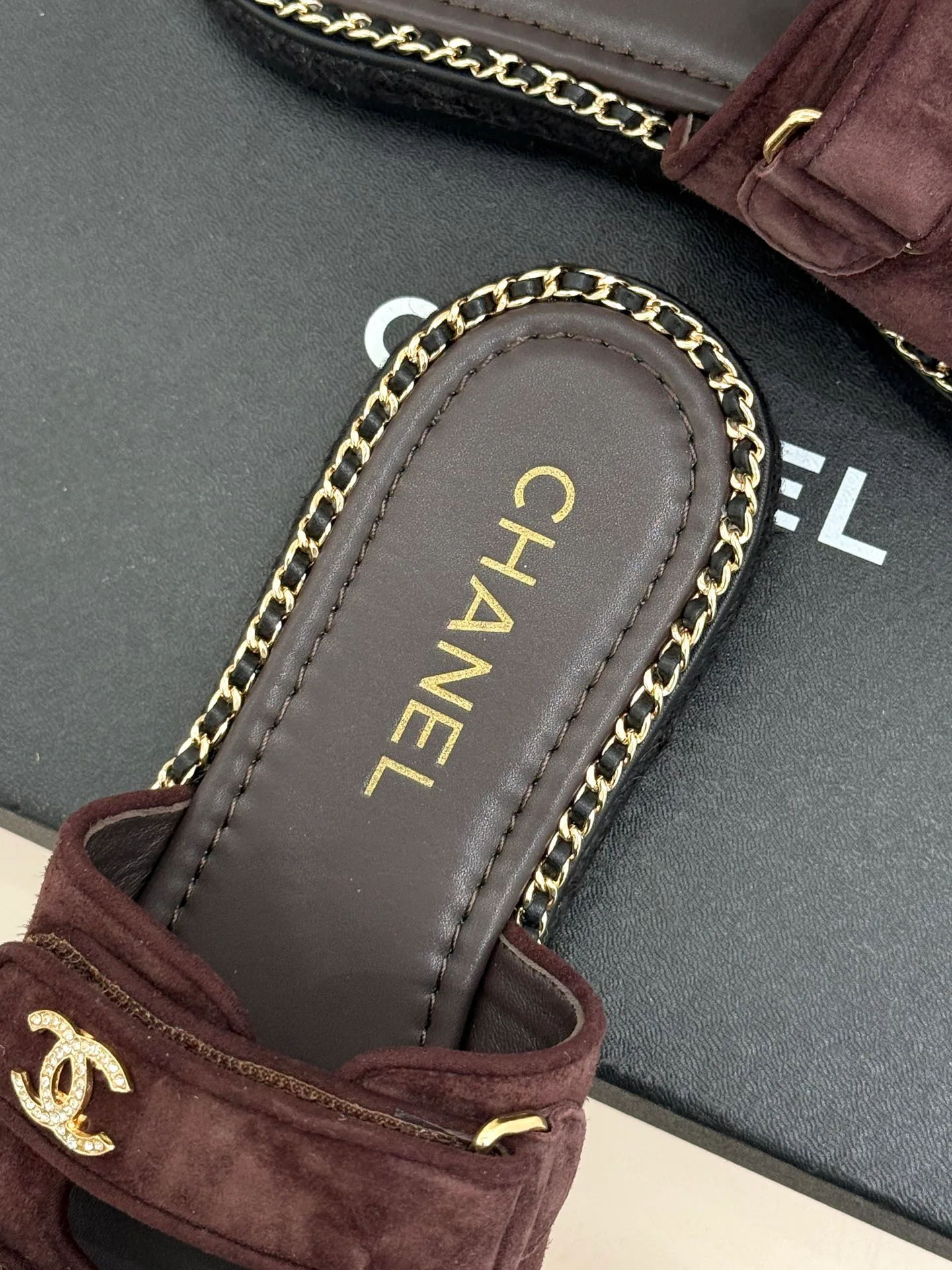 Шлепанцы Женские Chanel 1885764