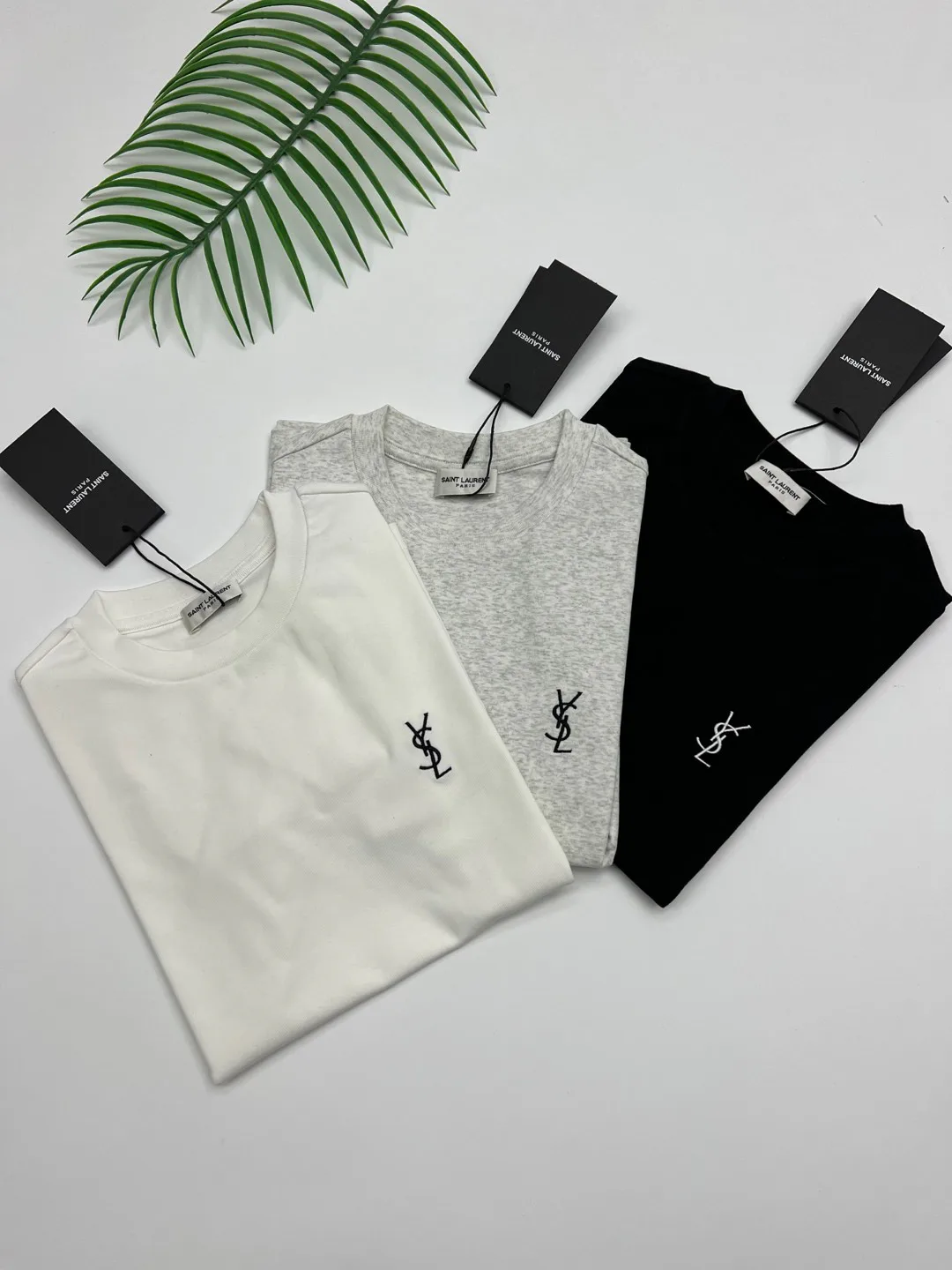 Футболки Женские Saint Laurent 5711002