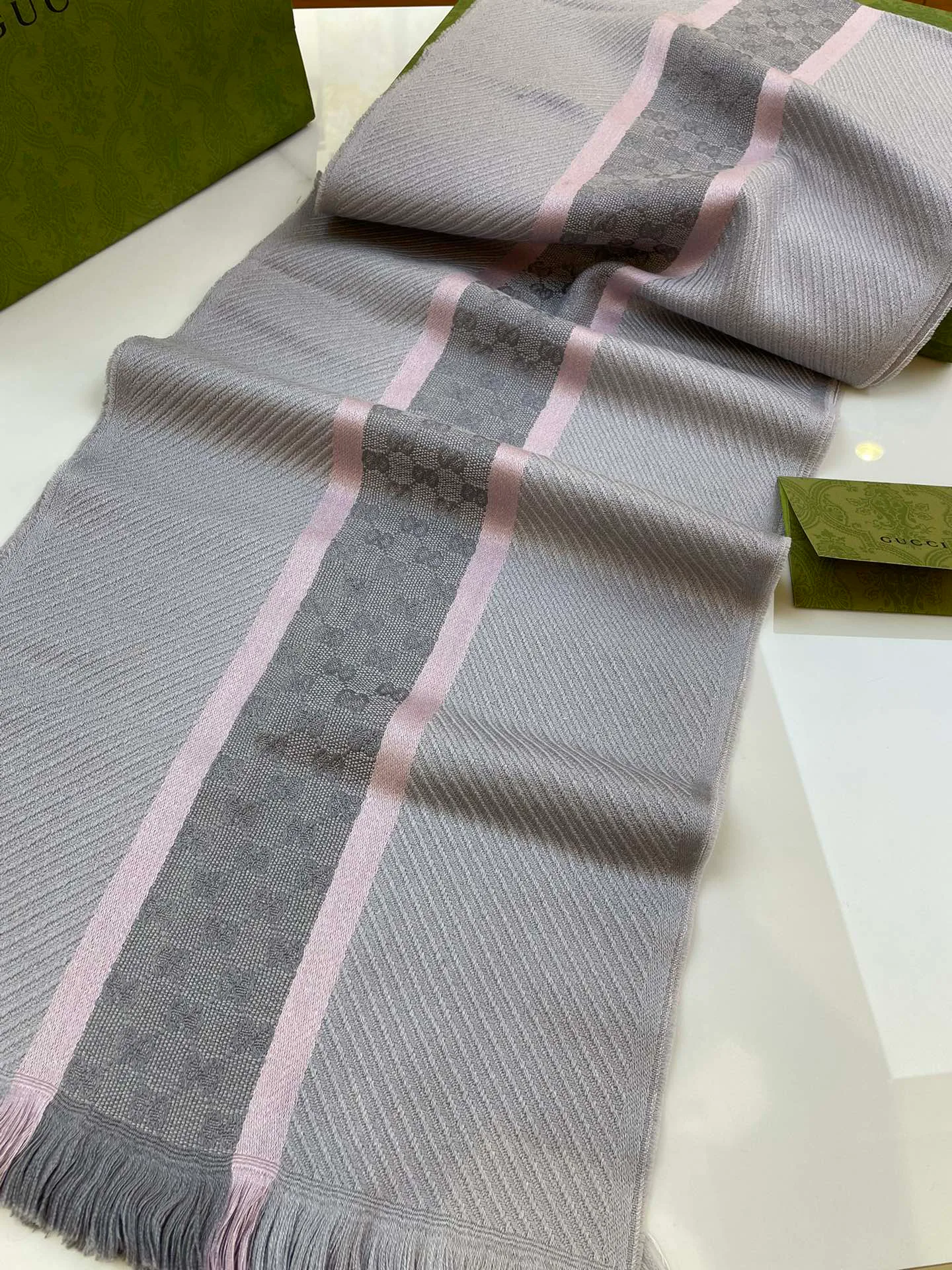 Шарфы Gucci 15307