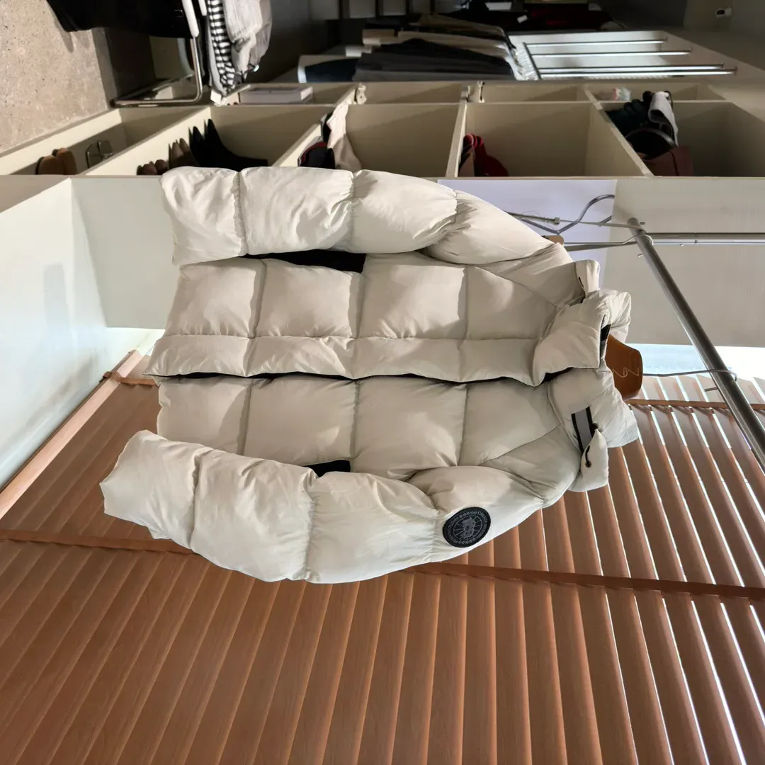 Куртки И Пуховики Женские Canada Goose 1257438