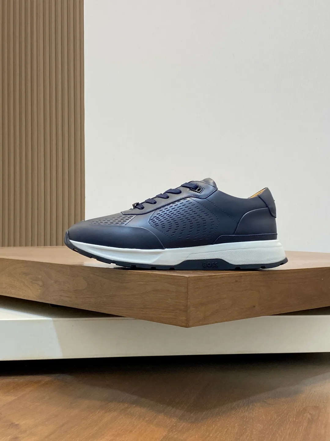 Кроссовки Мужские Hugo Boss 338042