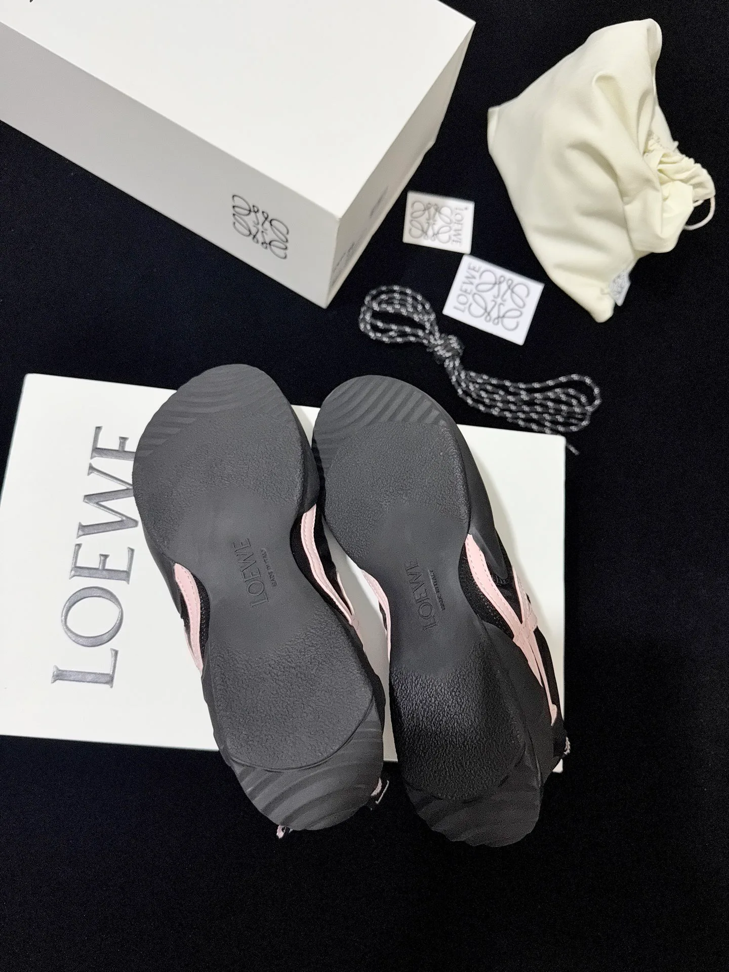 Кроссовки Женские Loewe 19071615