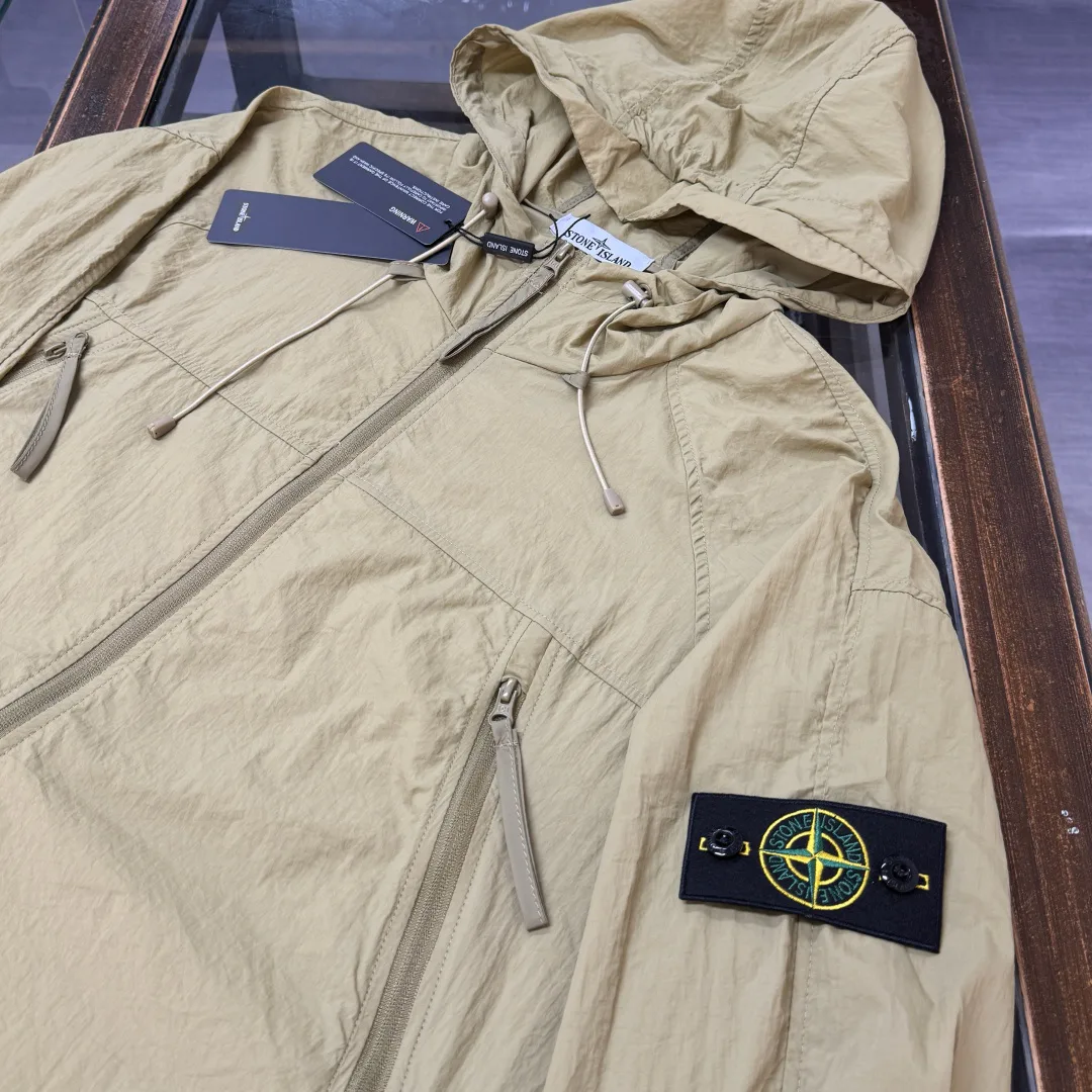 Куртки И Пуховики Мужские Stone Island 17286051